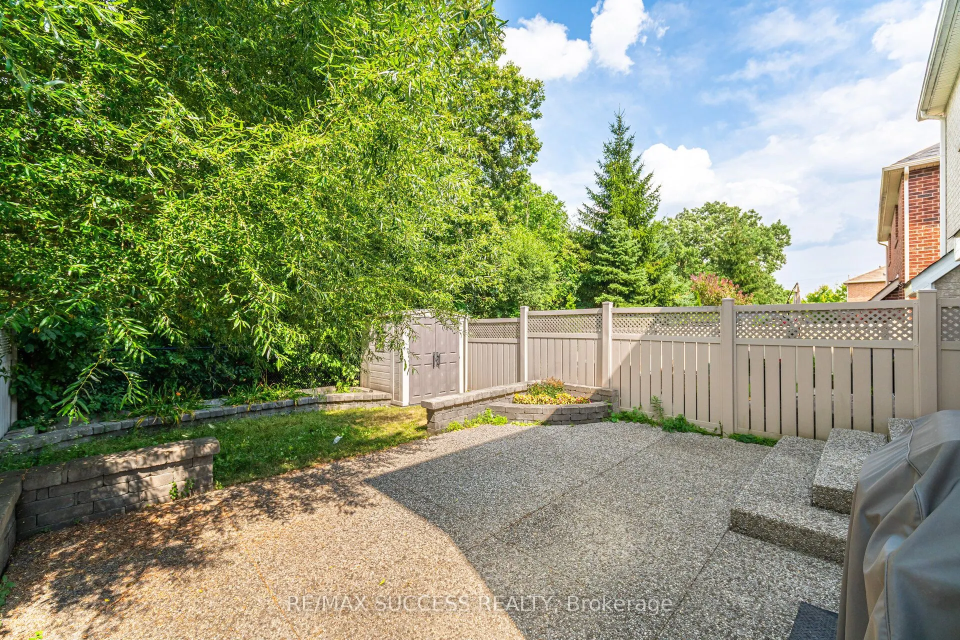 5051 Churchill Meadows Boulevard