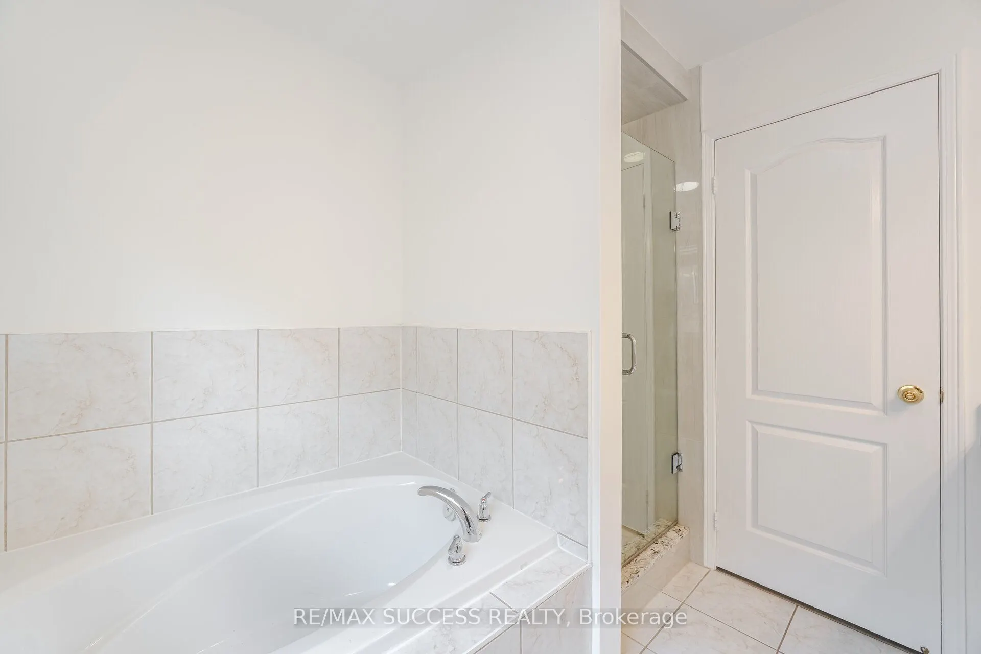 5051 Churchill Meadows Boulevard