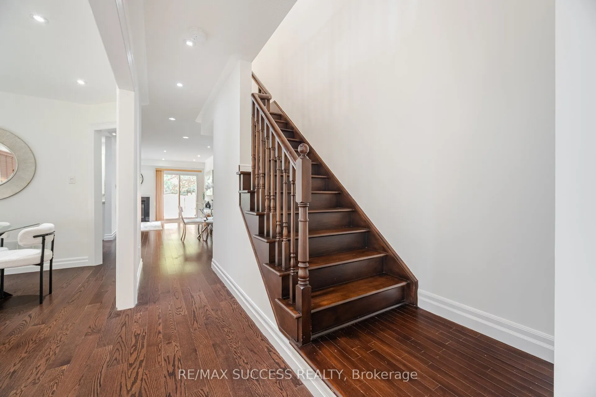 5051 Churchill Meadows Boulevard