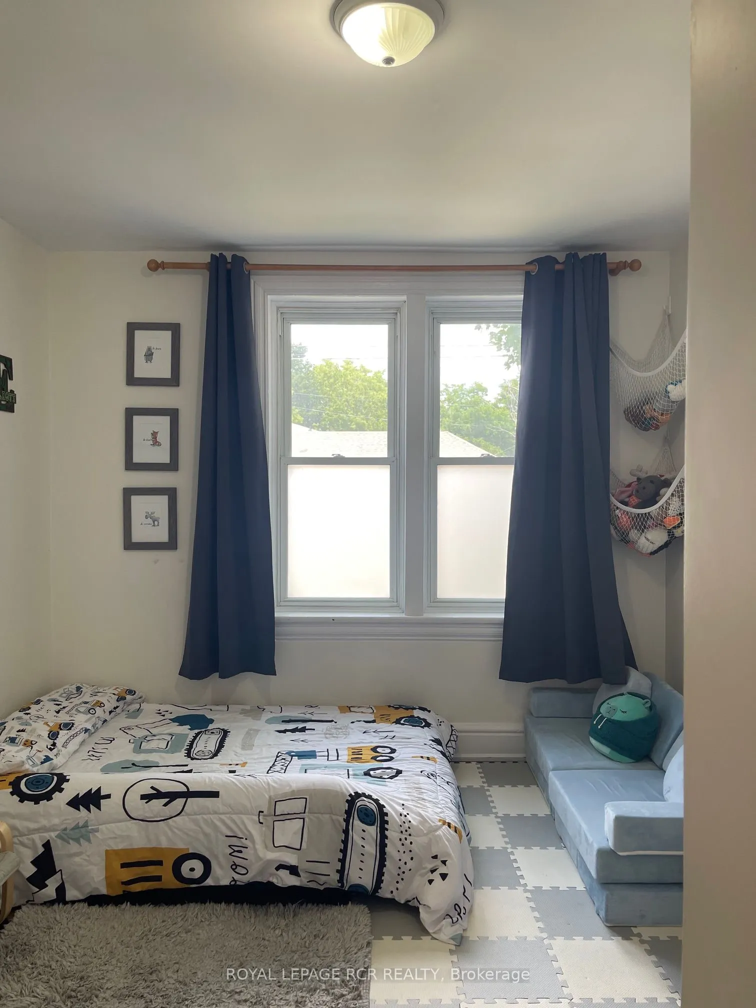 124 Poplar Avenue, #Main Floor