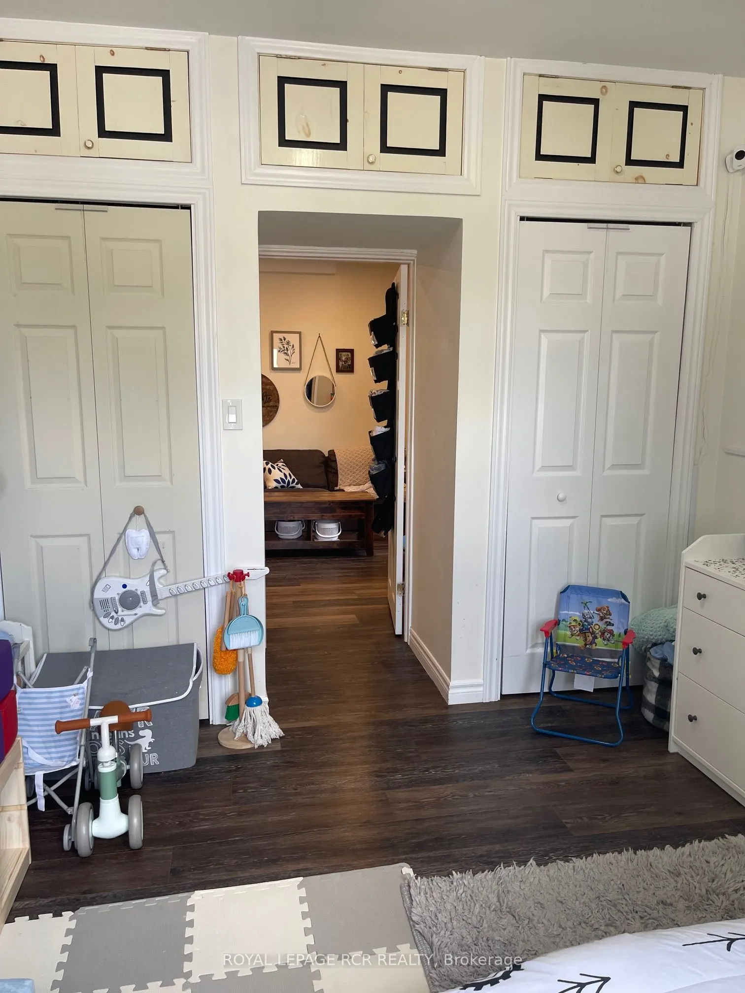 124 Poplar Avenue, #Main Floor