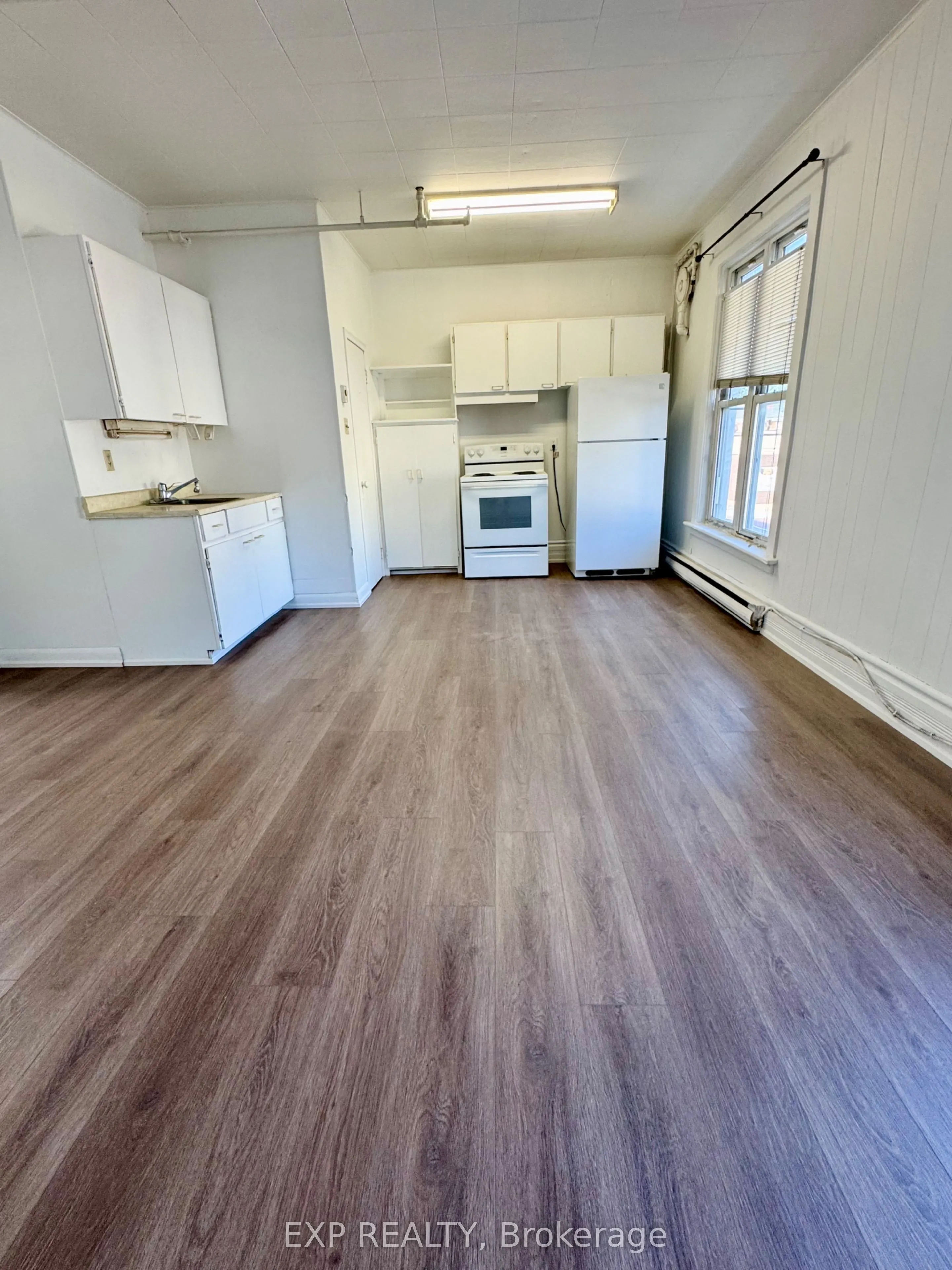 17 Mill Street E, #Unit A