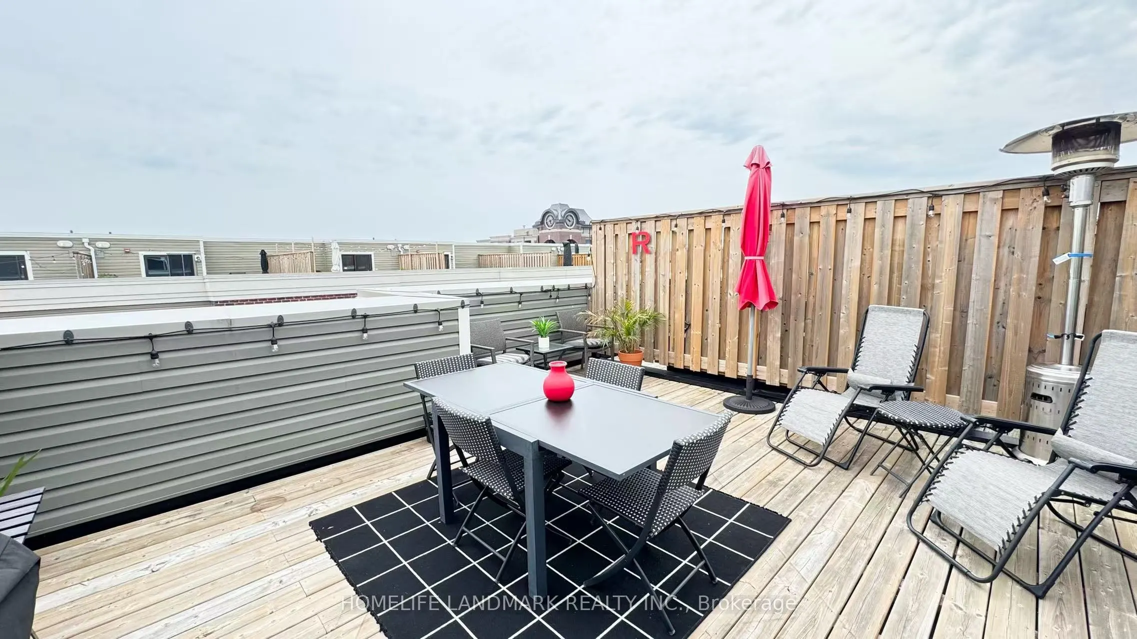 95 Eastwood Park Gardens, #27