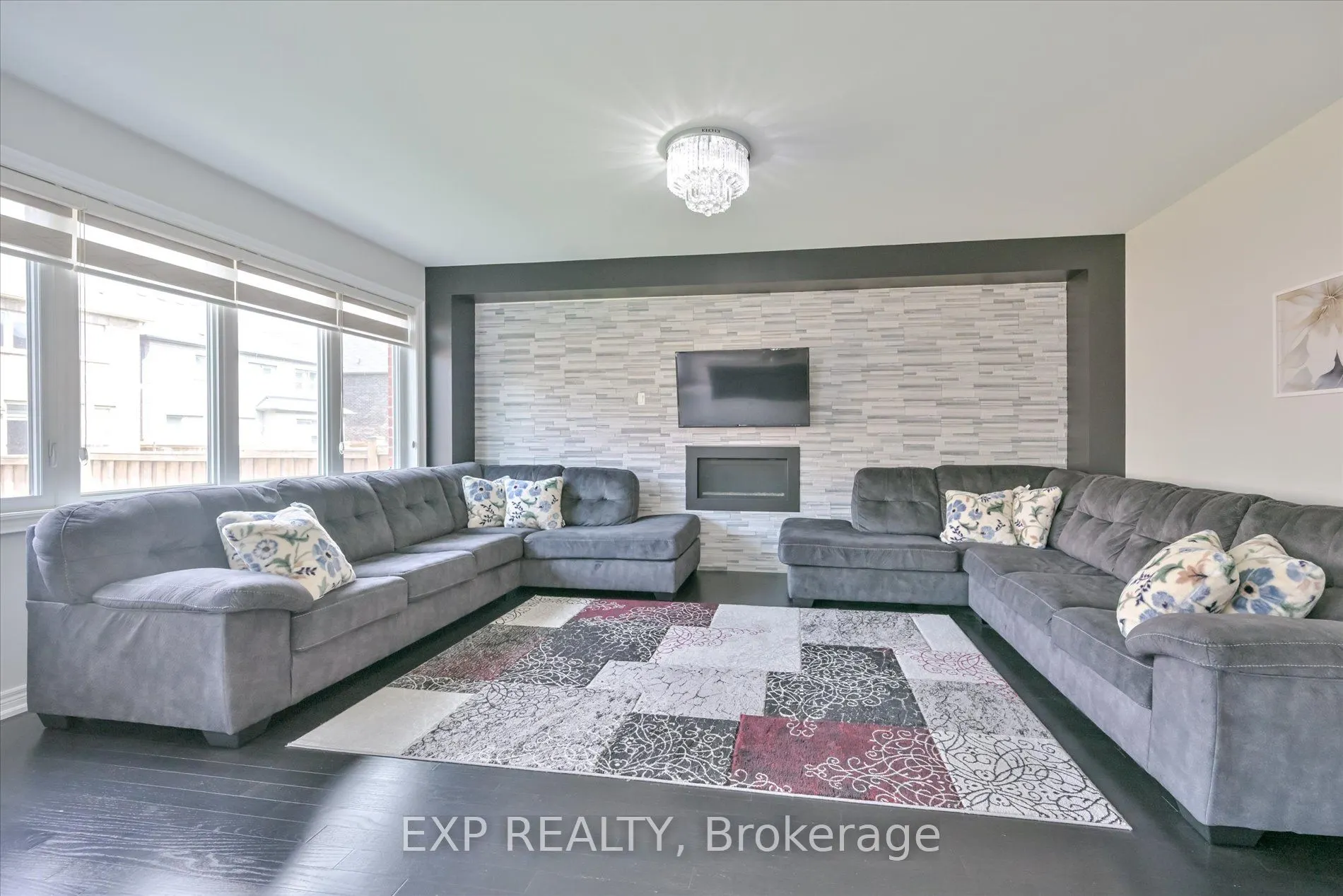 83 Parity Road