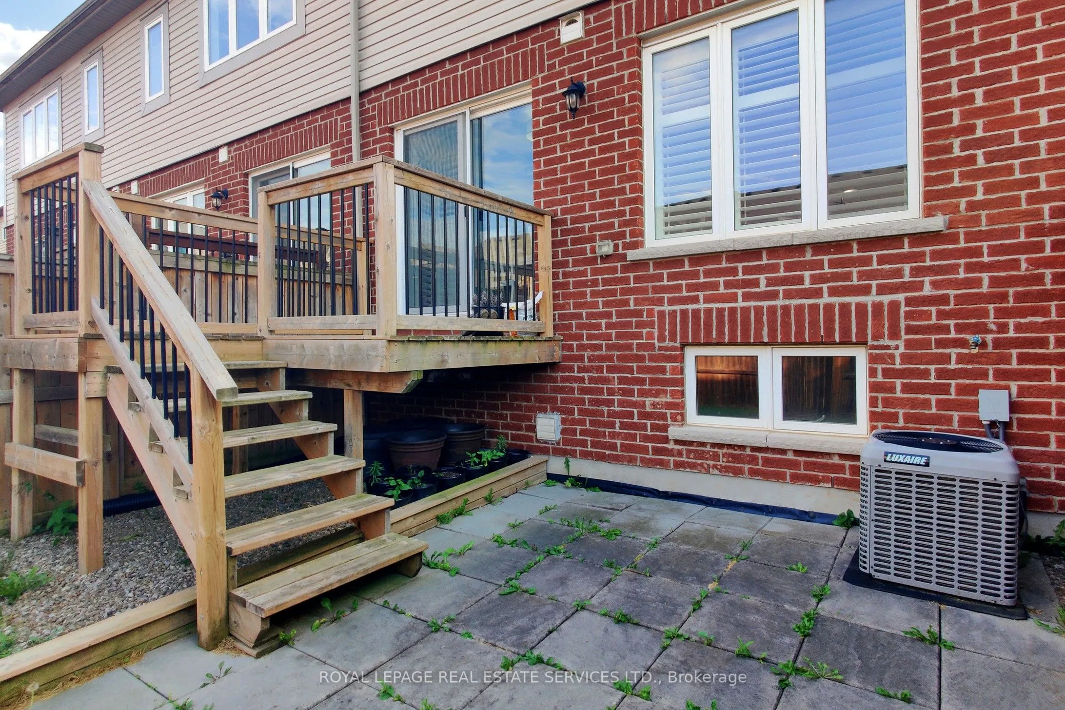 243 Thompson Road