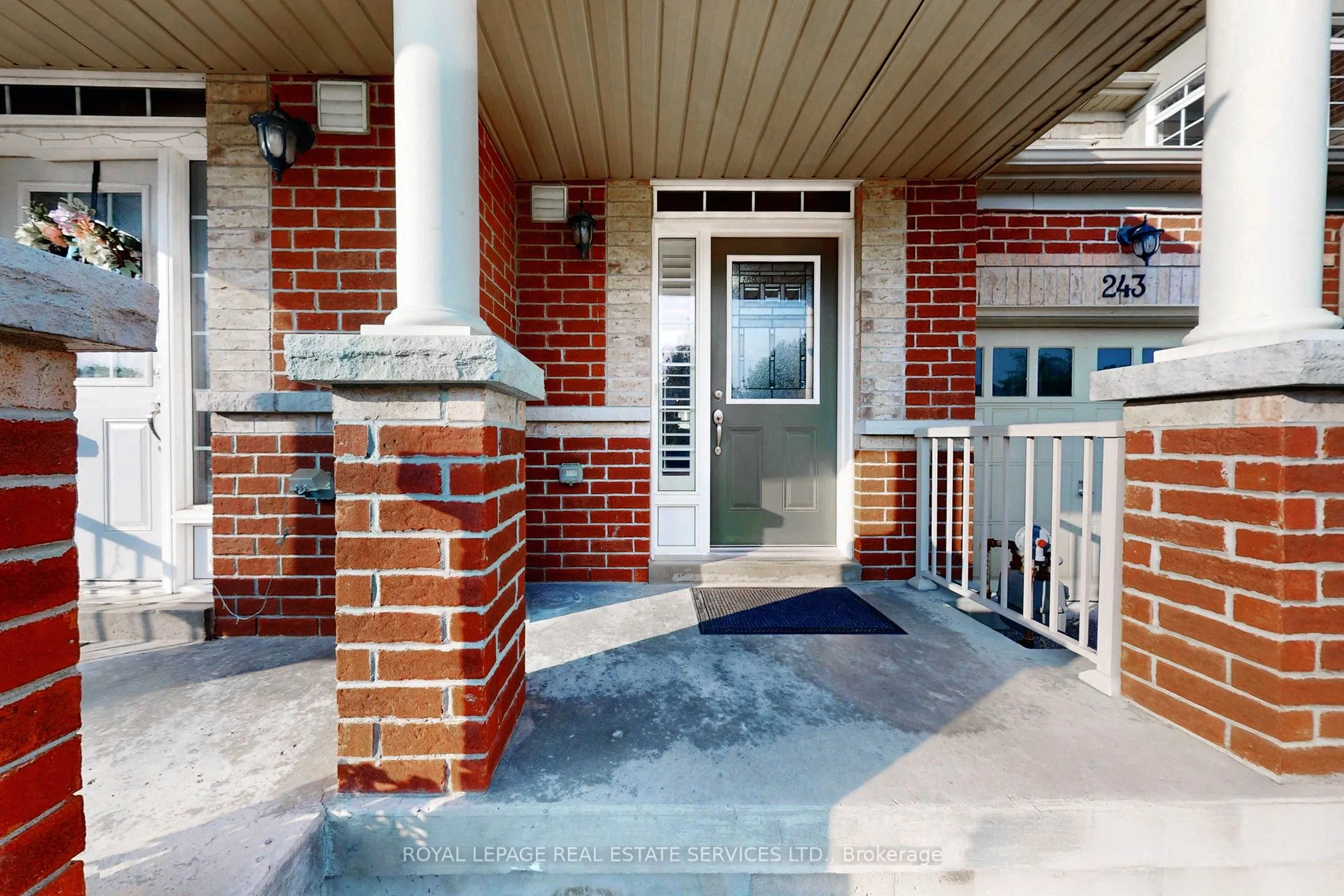 243 Thompson Road