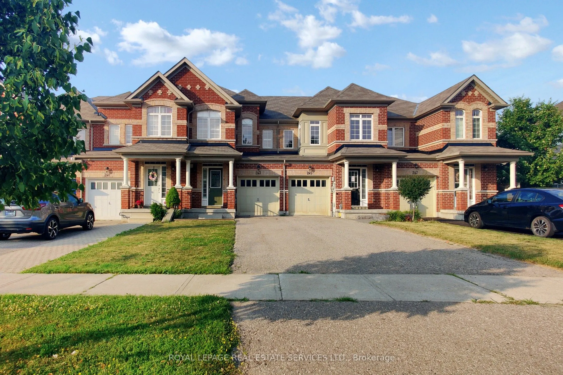 243 Thompson Road
