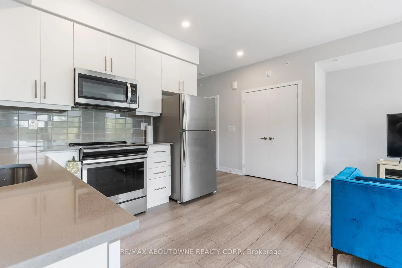 3472 Widdicombe Way, #2