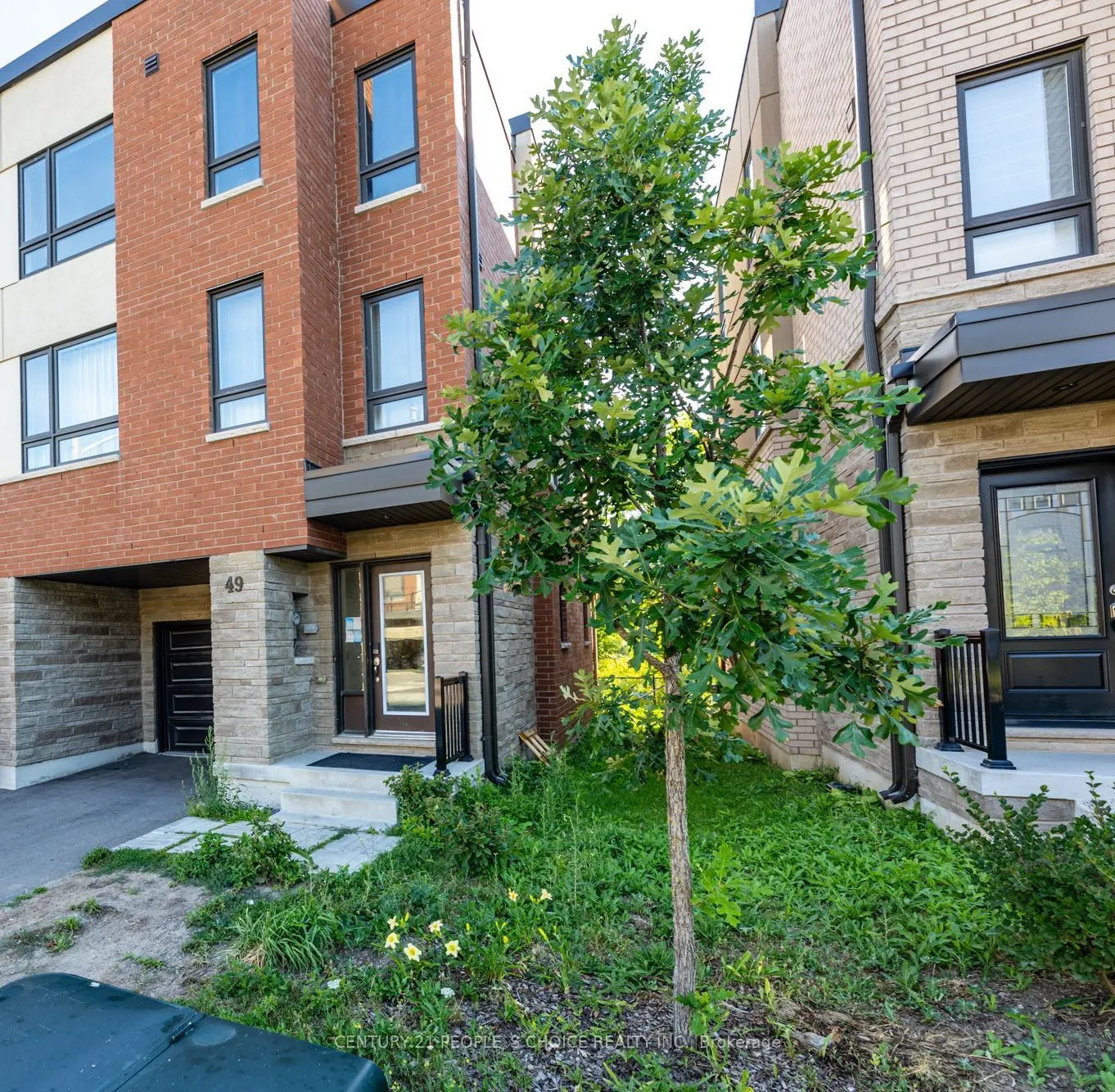 49 Woodstream Drive
