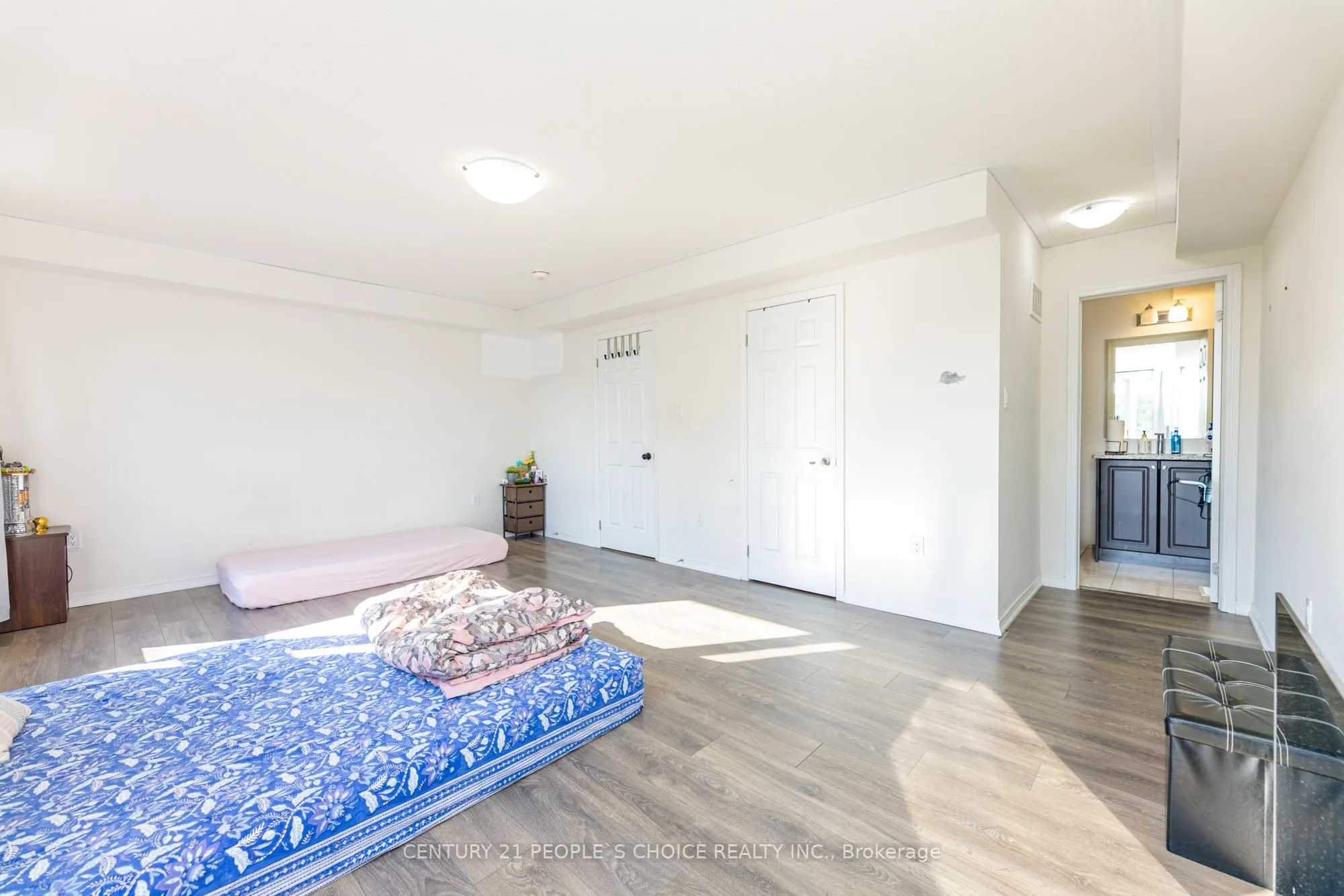49 Woodstream Drive
