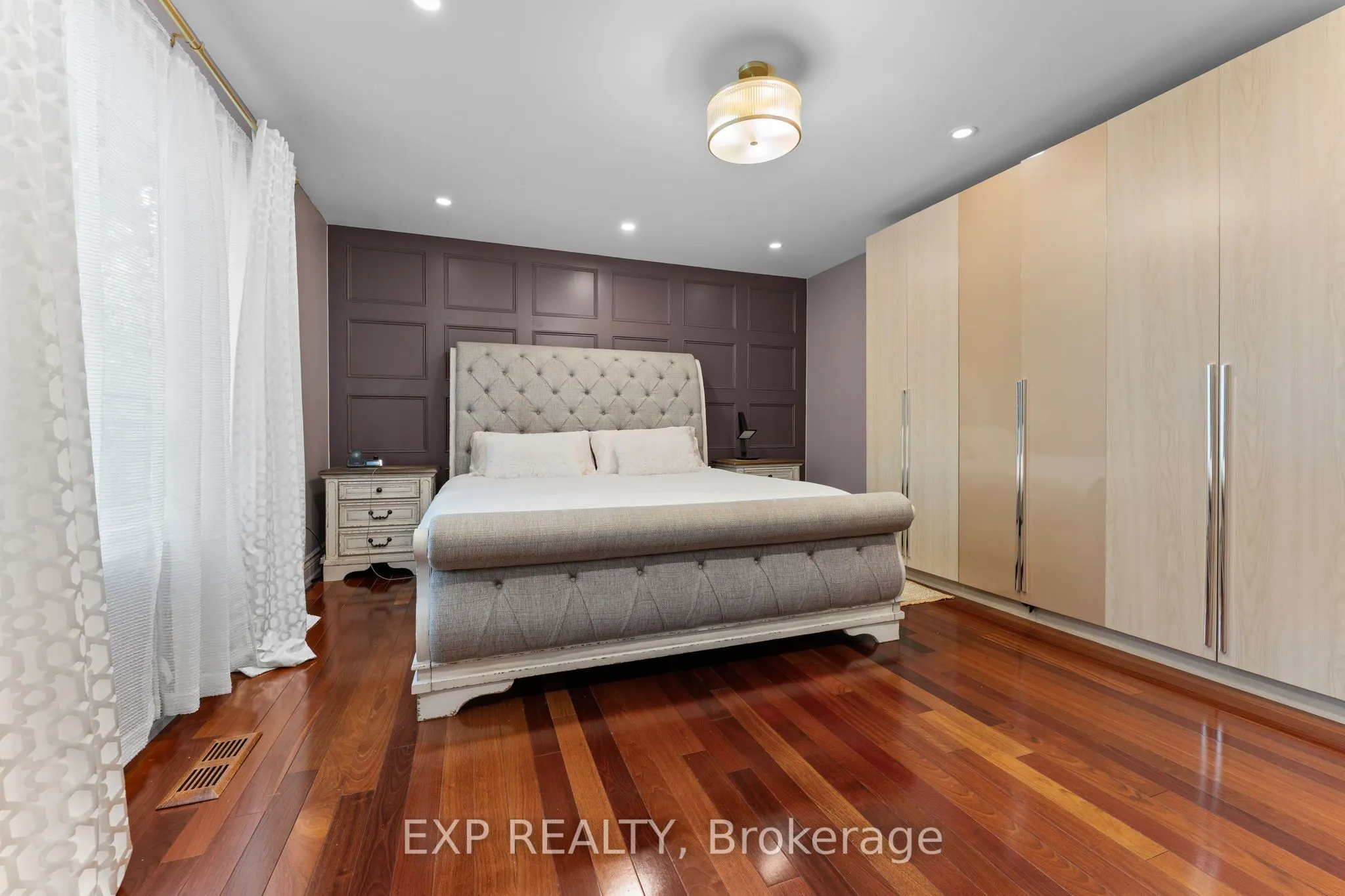 1004 Caldwell Avenue