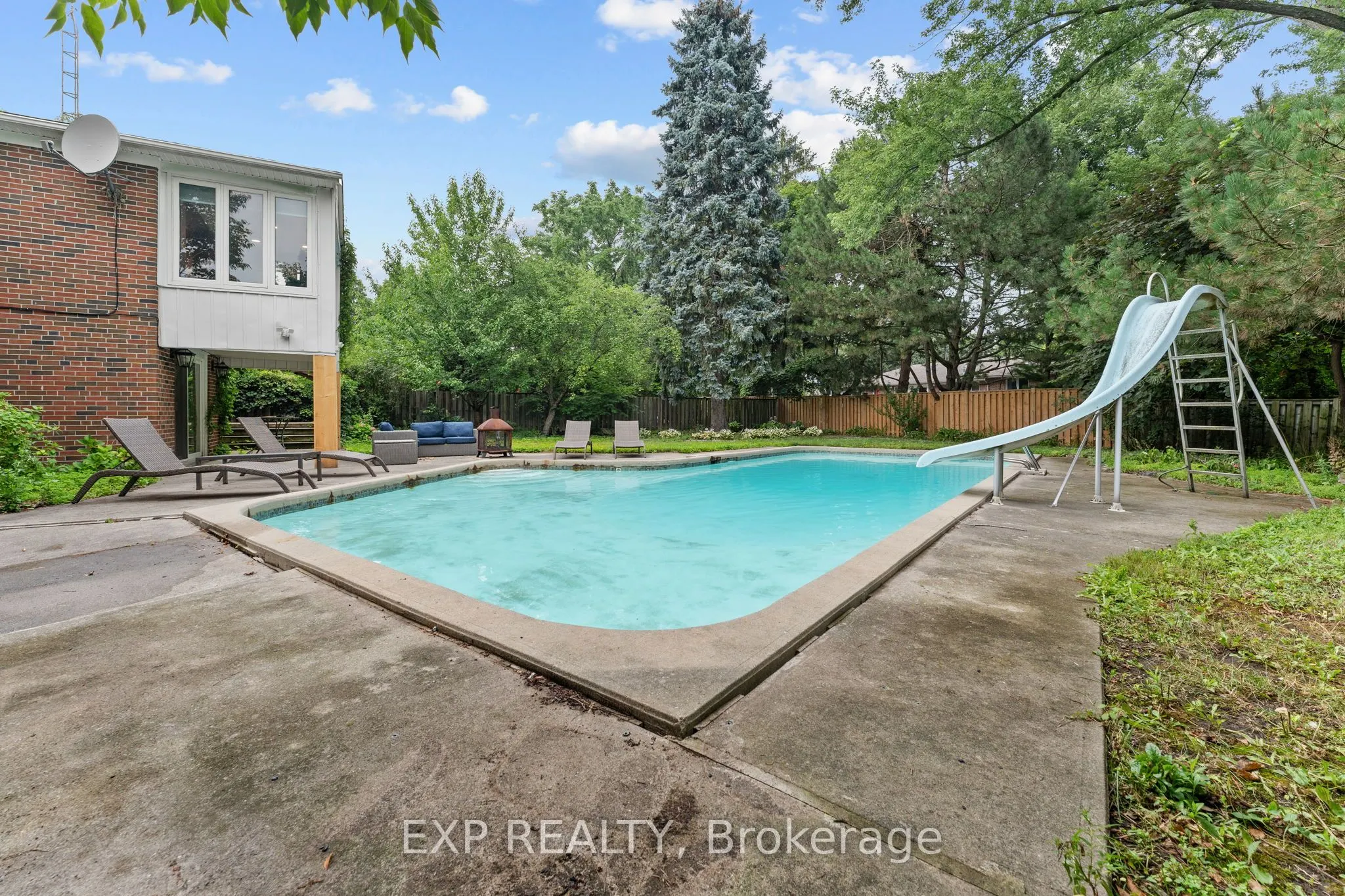 1004 Caldwell Avenue
