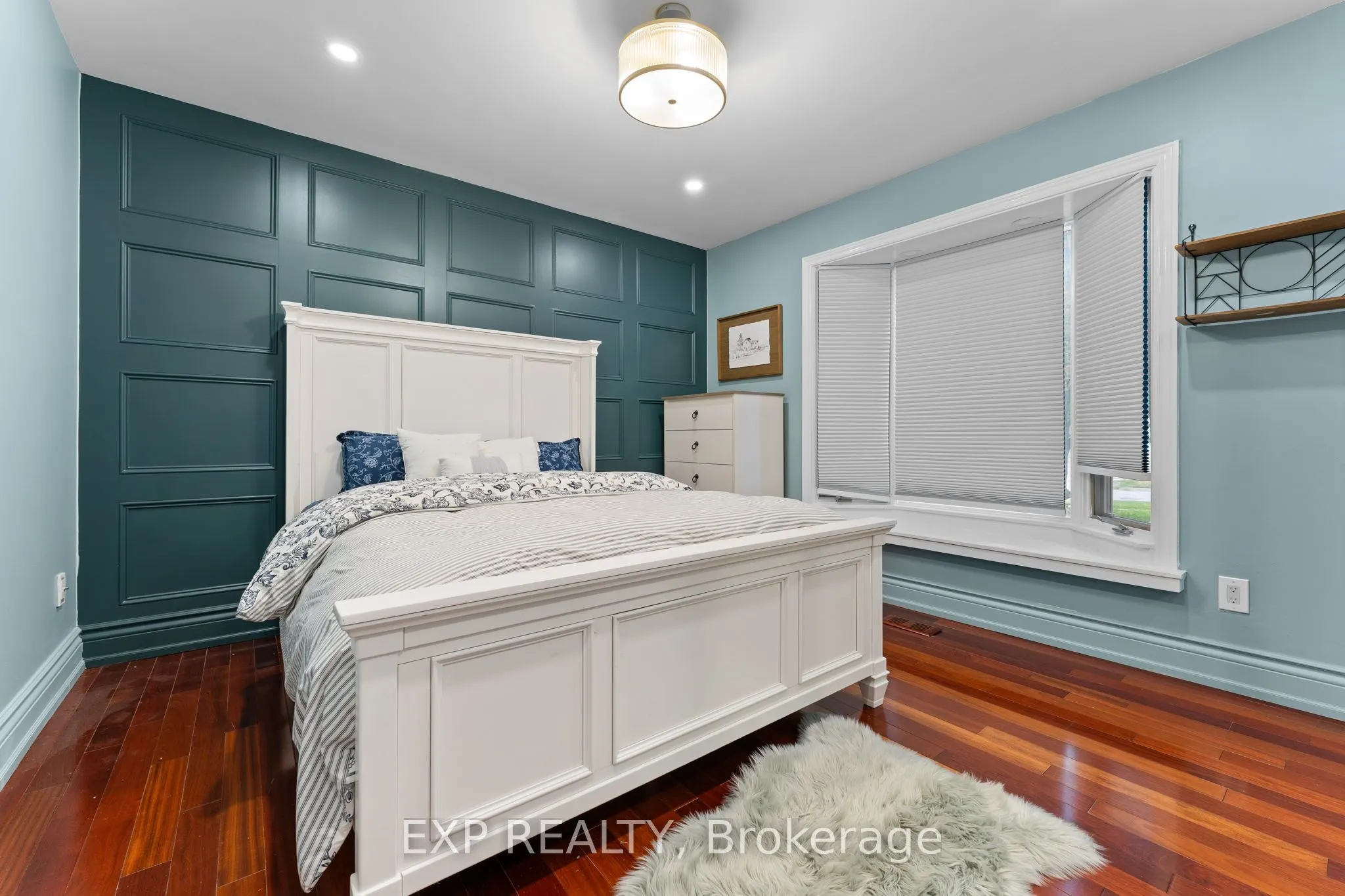 1004 Caldwell Avenue