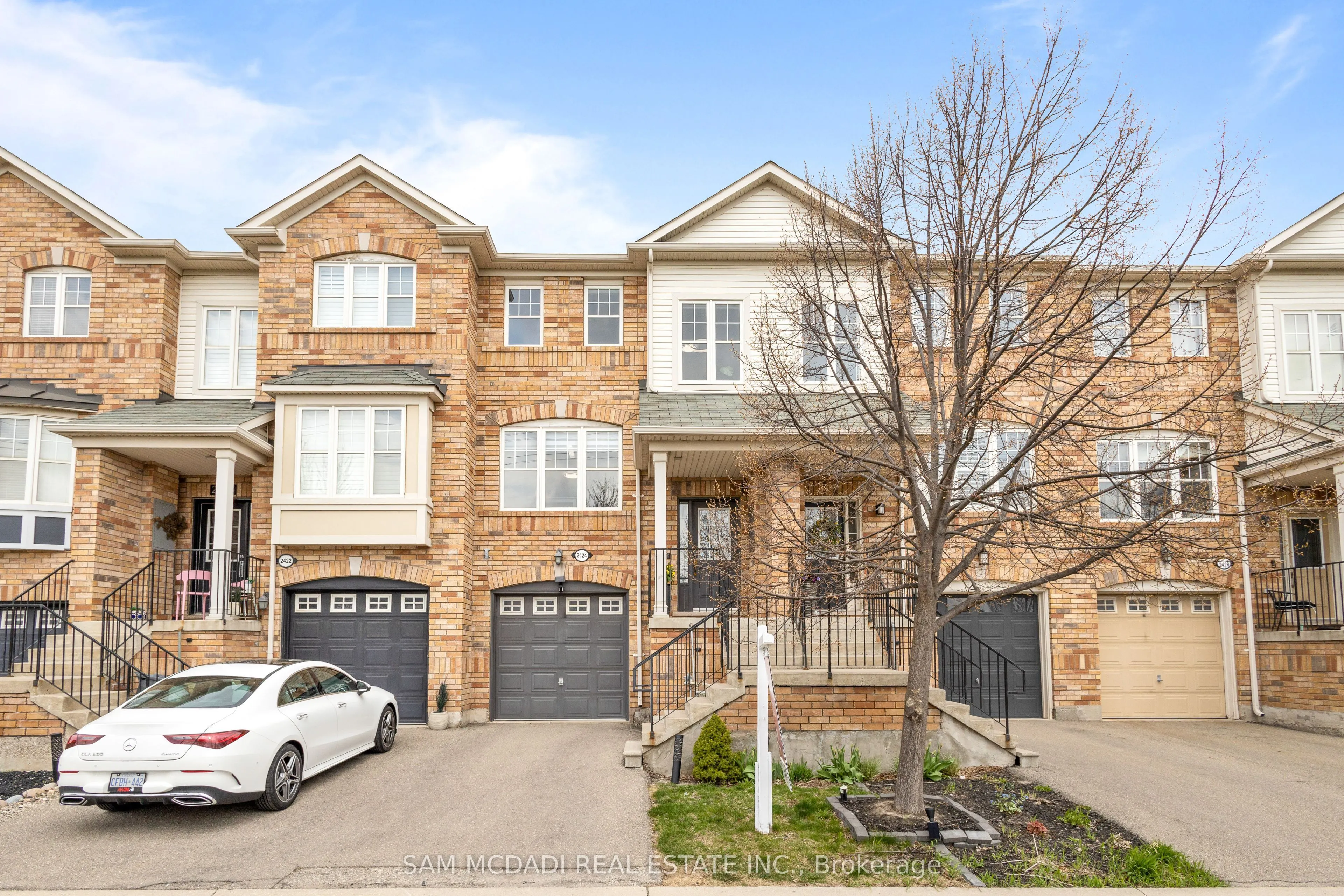 2424 Coho Way