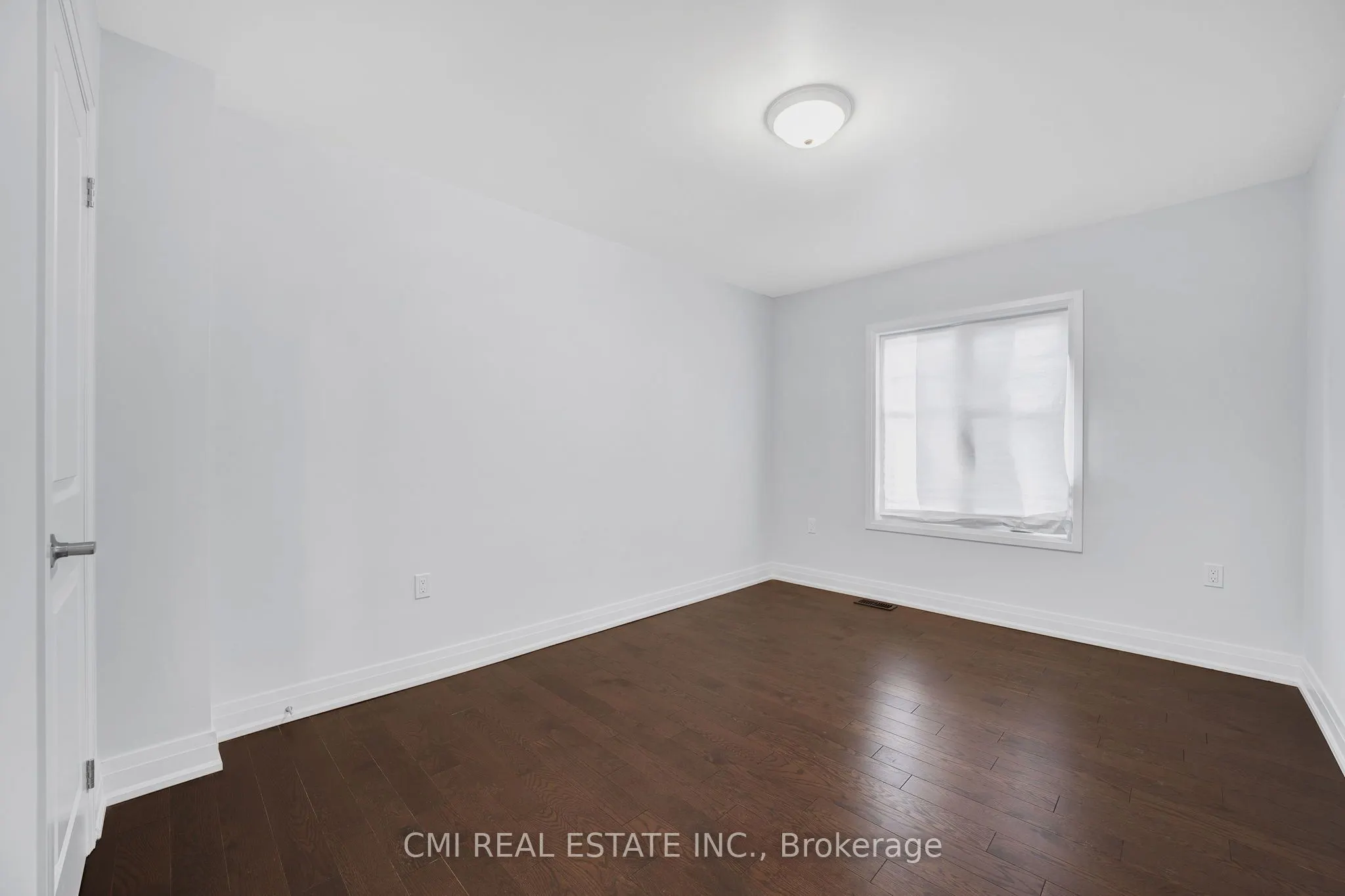 2122 Royal Gala Circle