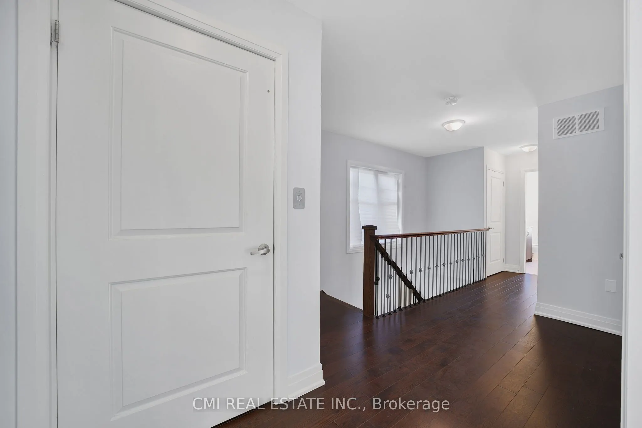 2122 Royal Gala Circle