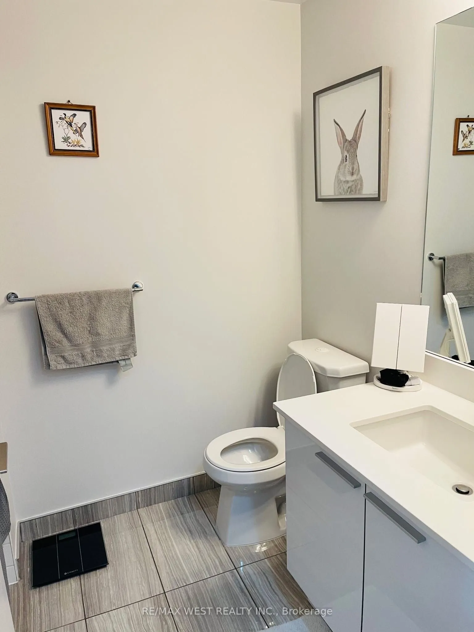 10 Park Lawn Road, #602