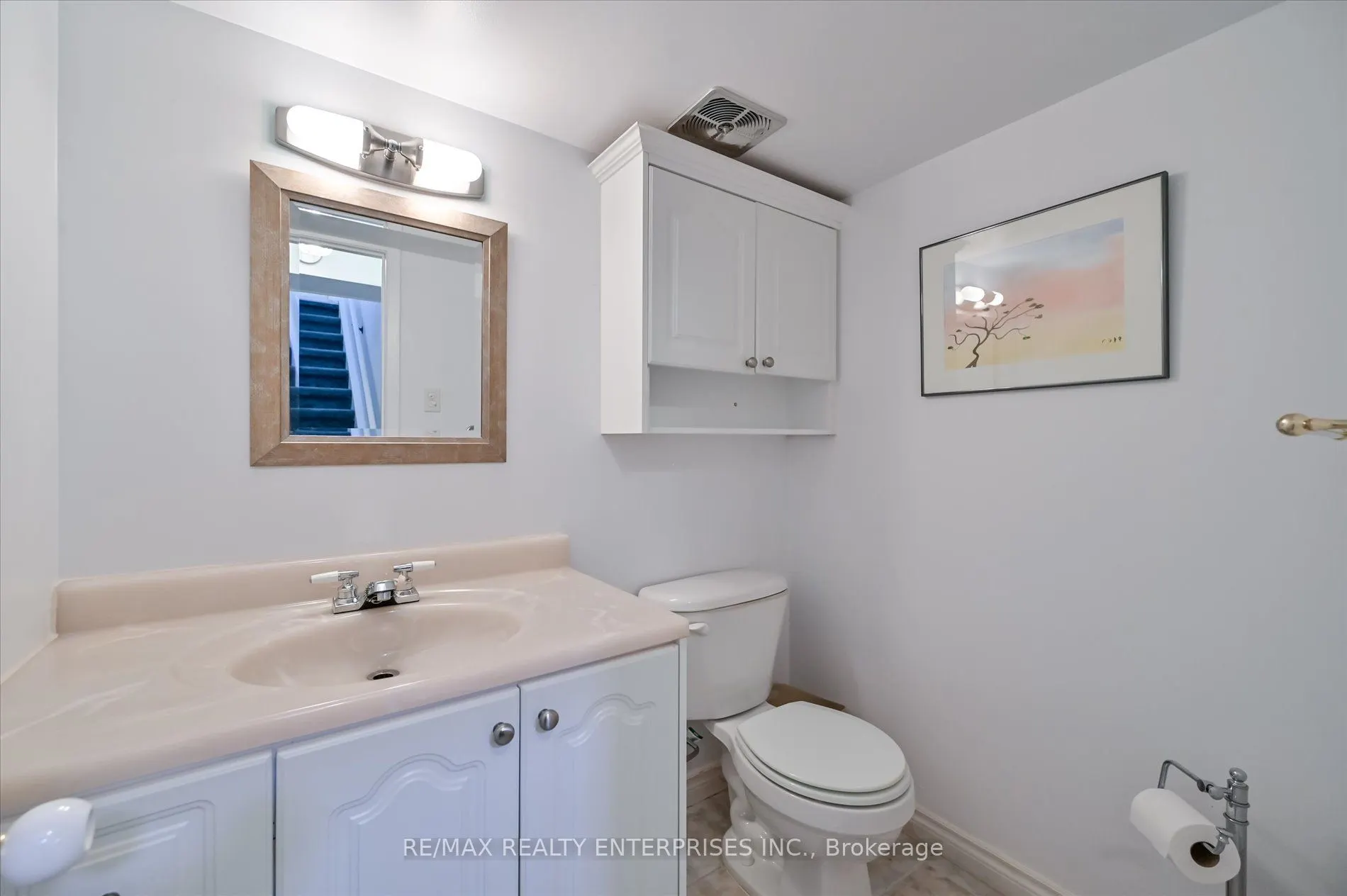 1544 Swanage Crescent