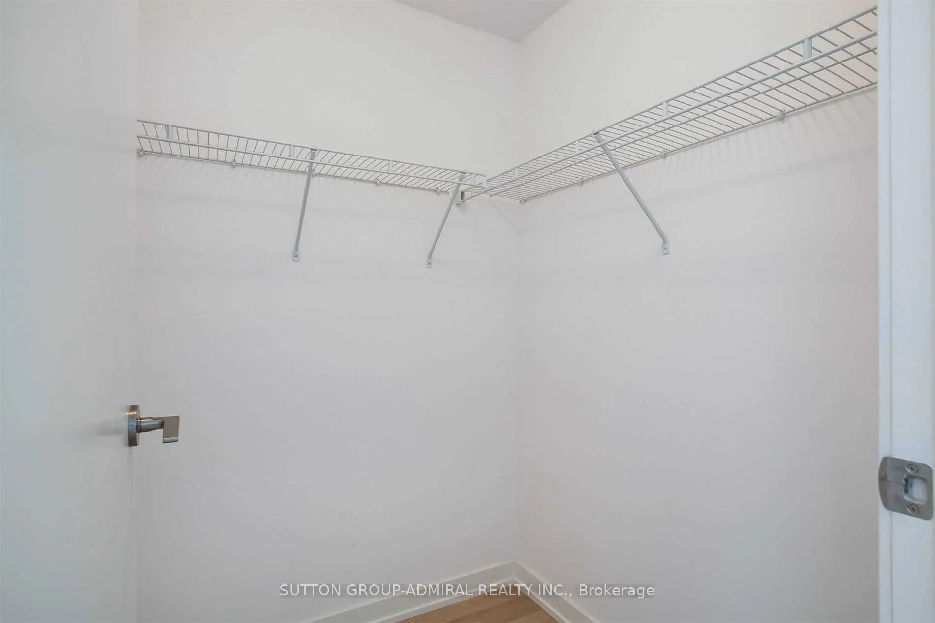 2200 Lake Shore Boulevard W, #607