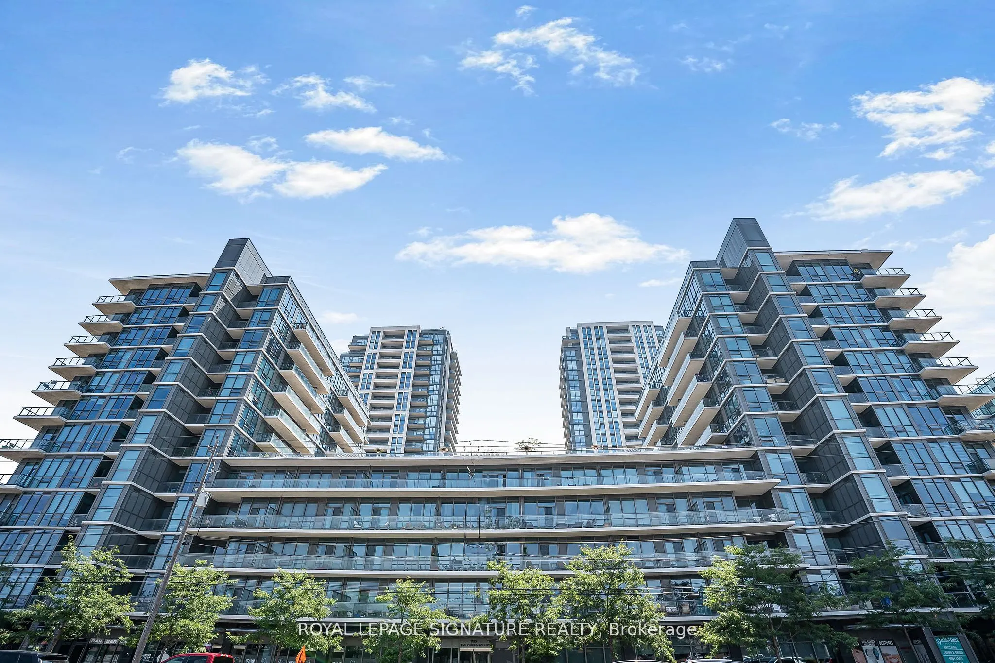 1185 The Queensway, #527