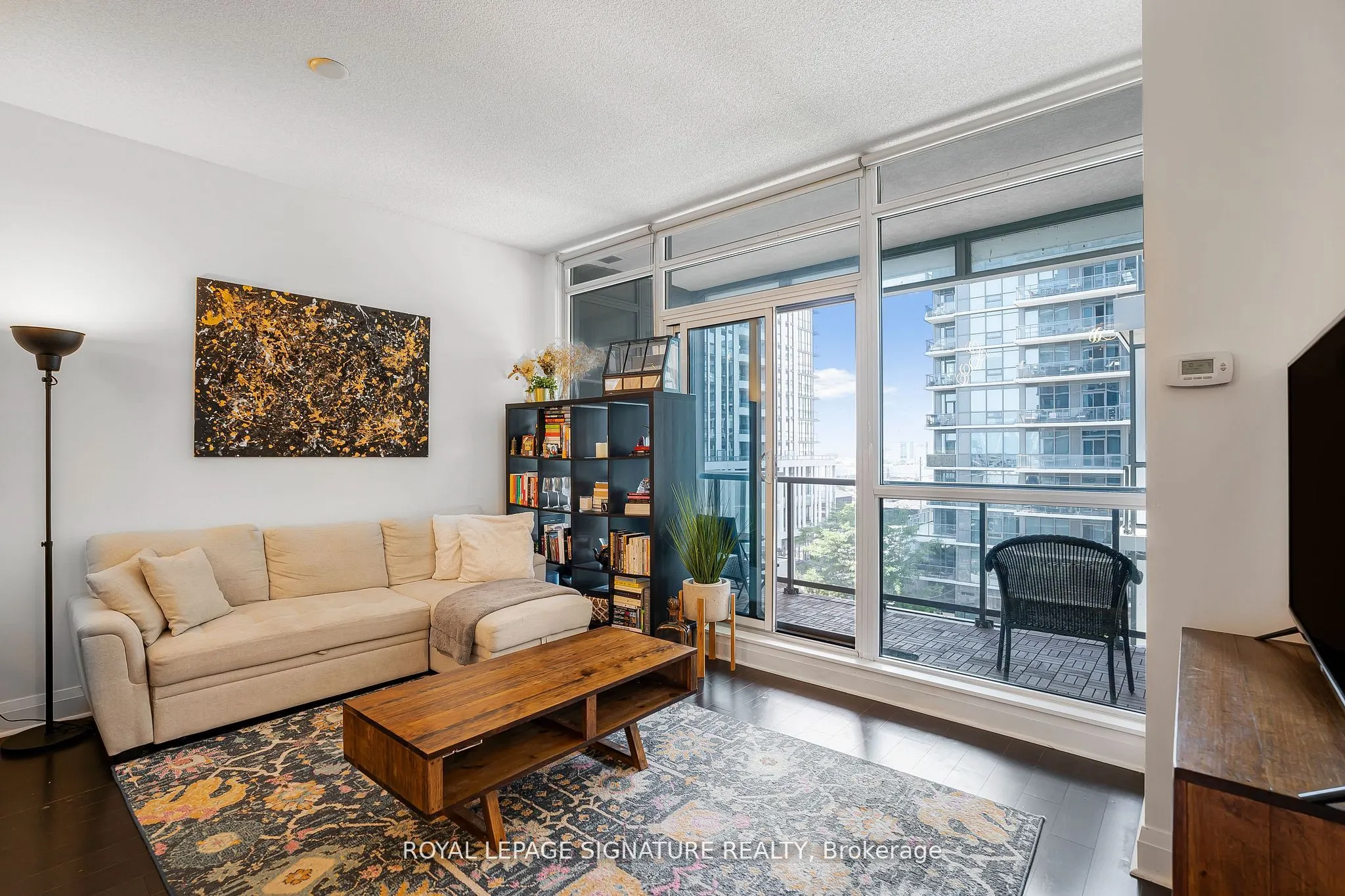 1185 The Queensway, #527