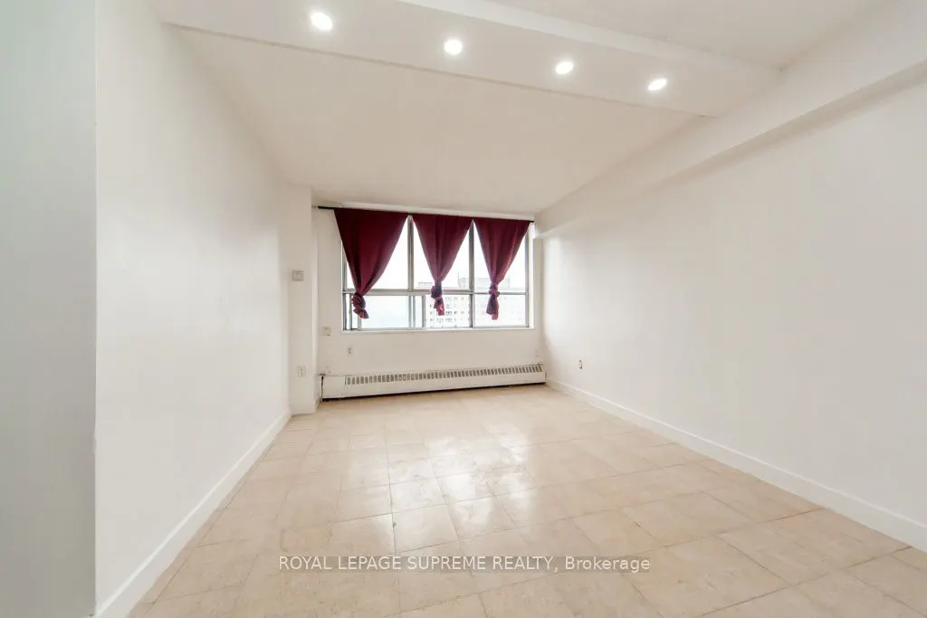 940 Caledonia Road, #908