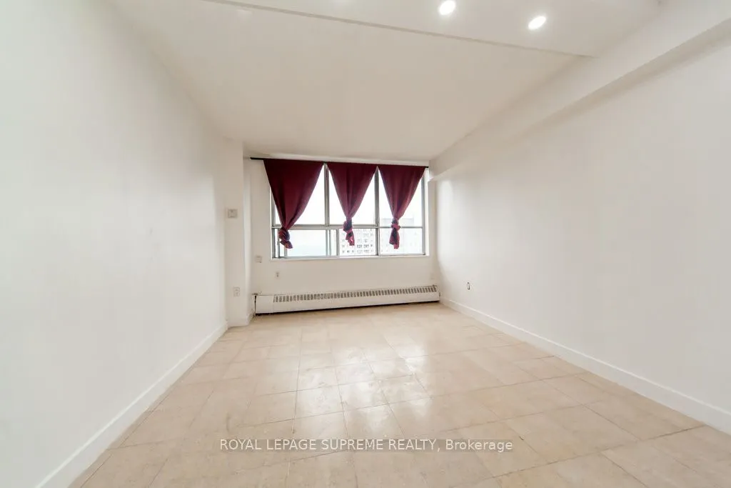 940 Caledonia Road, #908