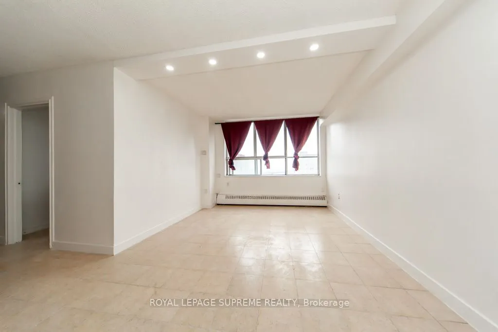 940 Caledonia Road, #908