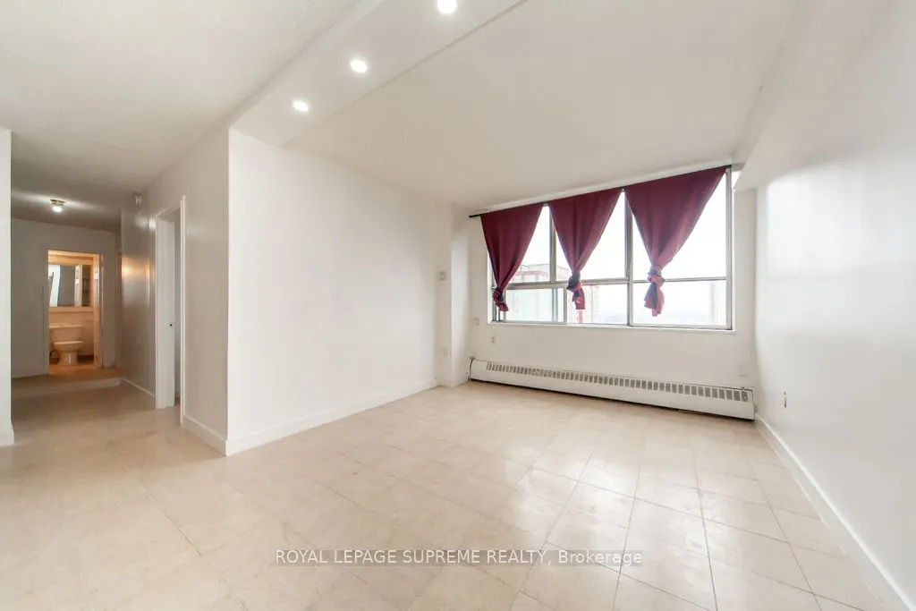 940 Caledonia Road, #908