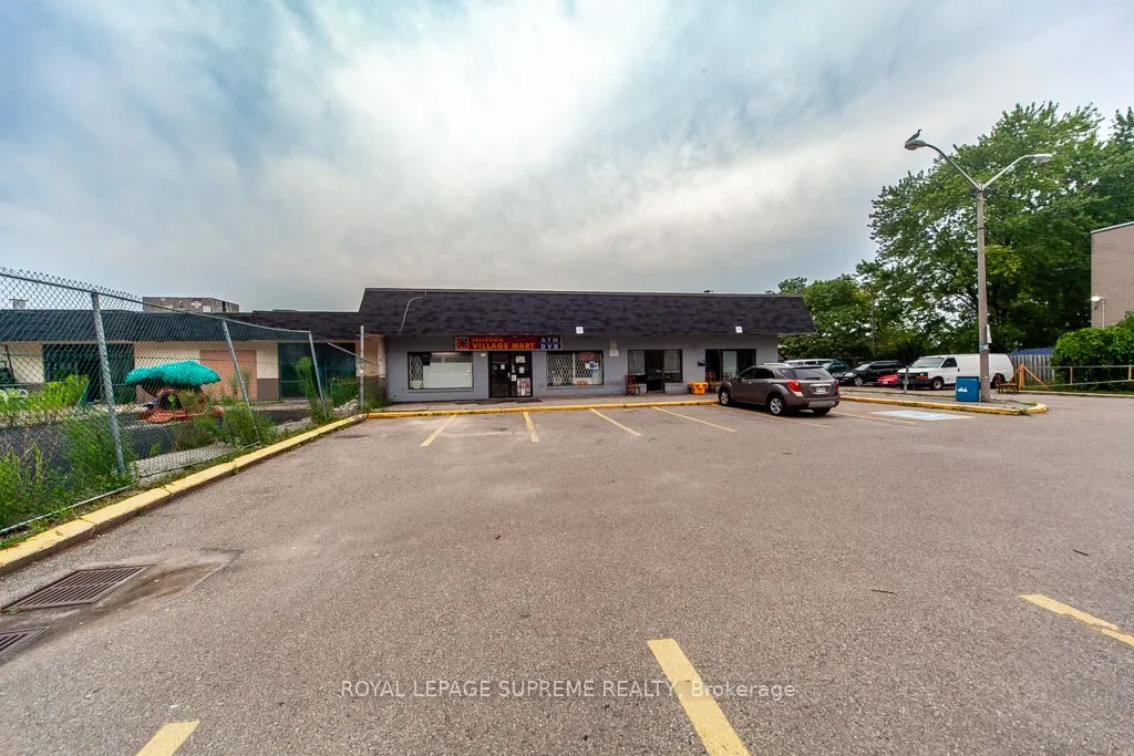 940 Caledonia Road, #908