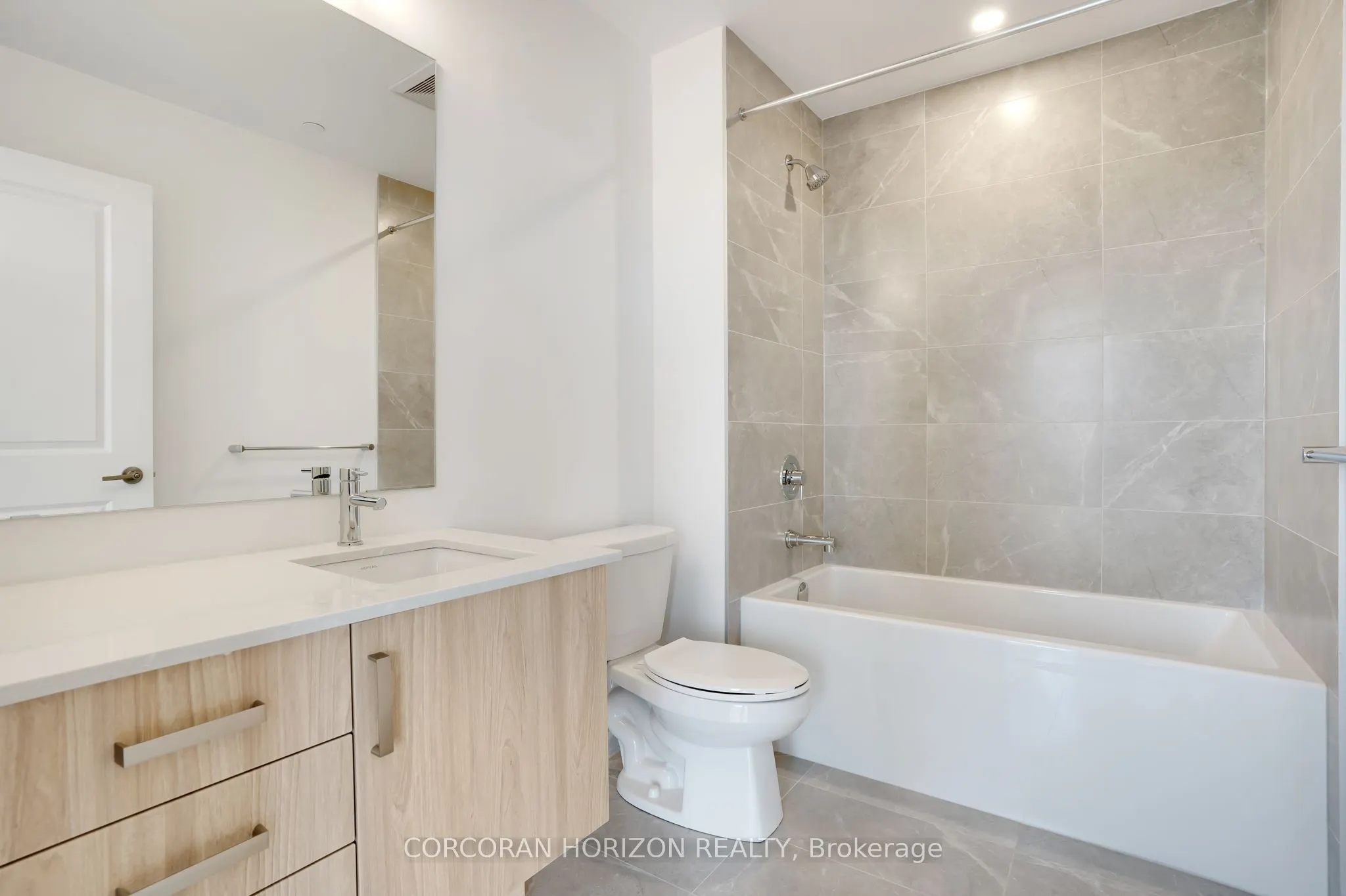 3240 William Coltson Avenue, #616