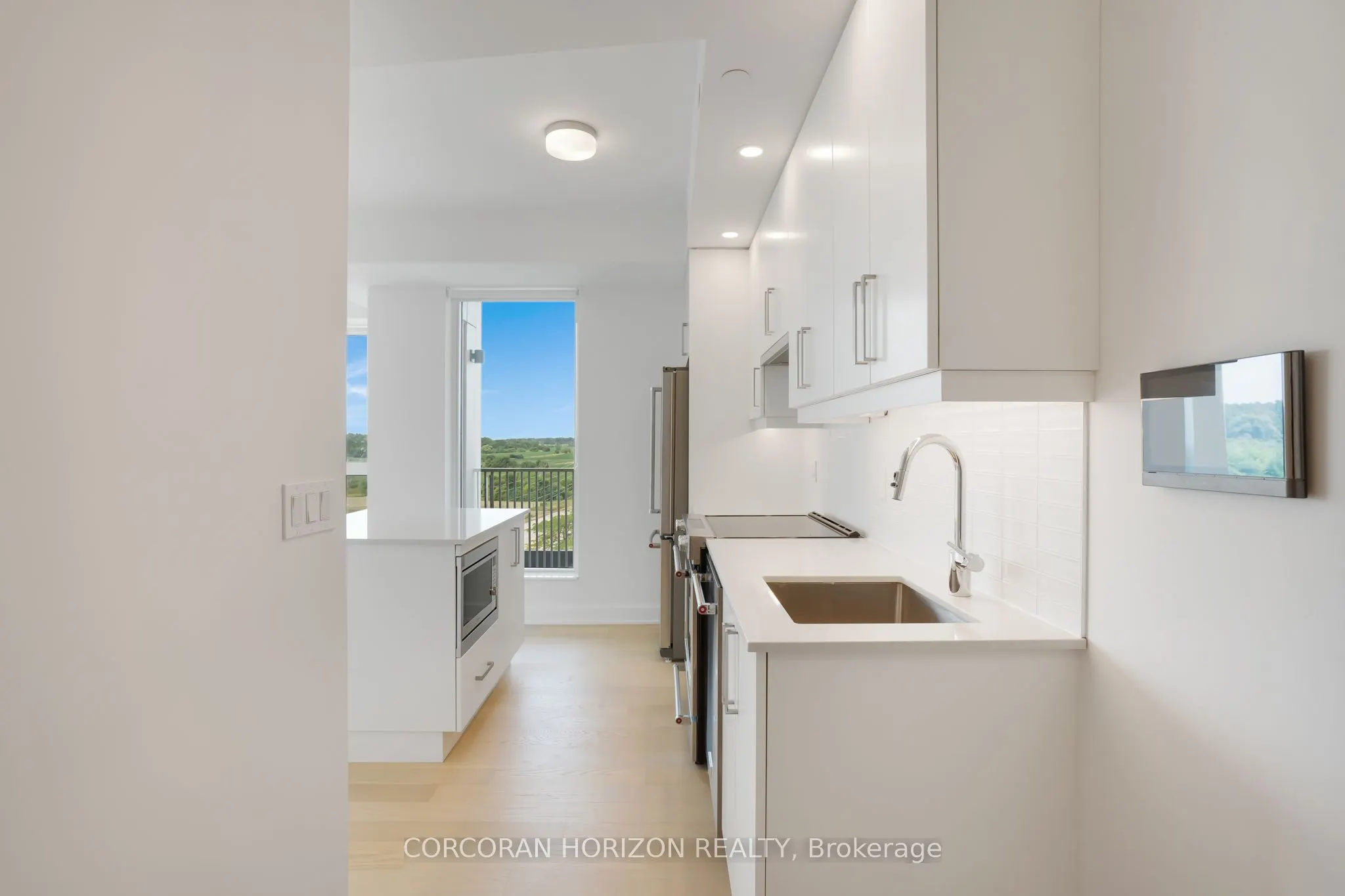 3240 William Coltson Avenue, #616