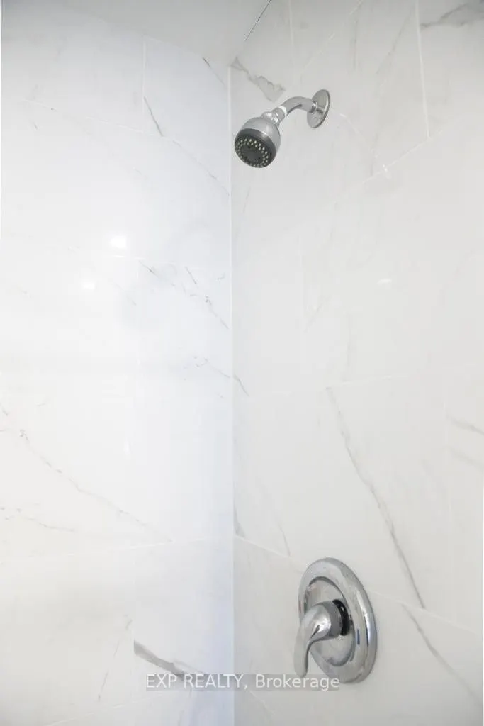 259 Lakeshore Road E, #5