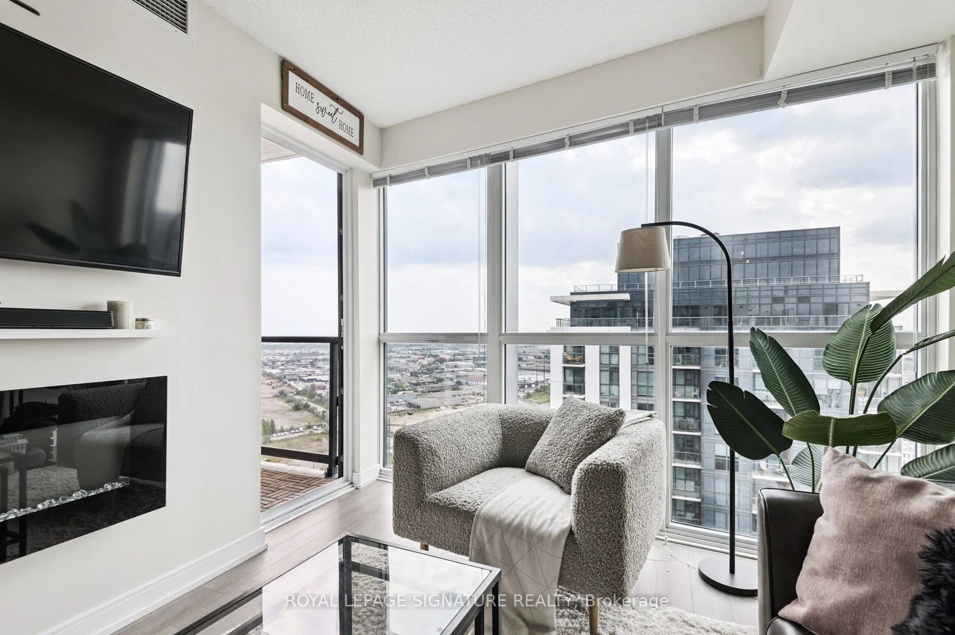 20 Thomas Riley Road, #2601