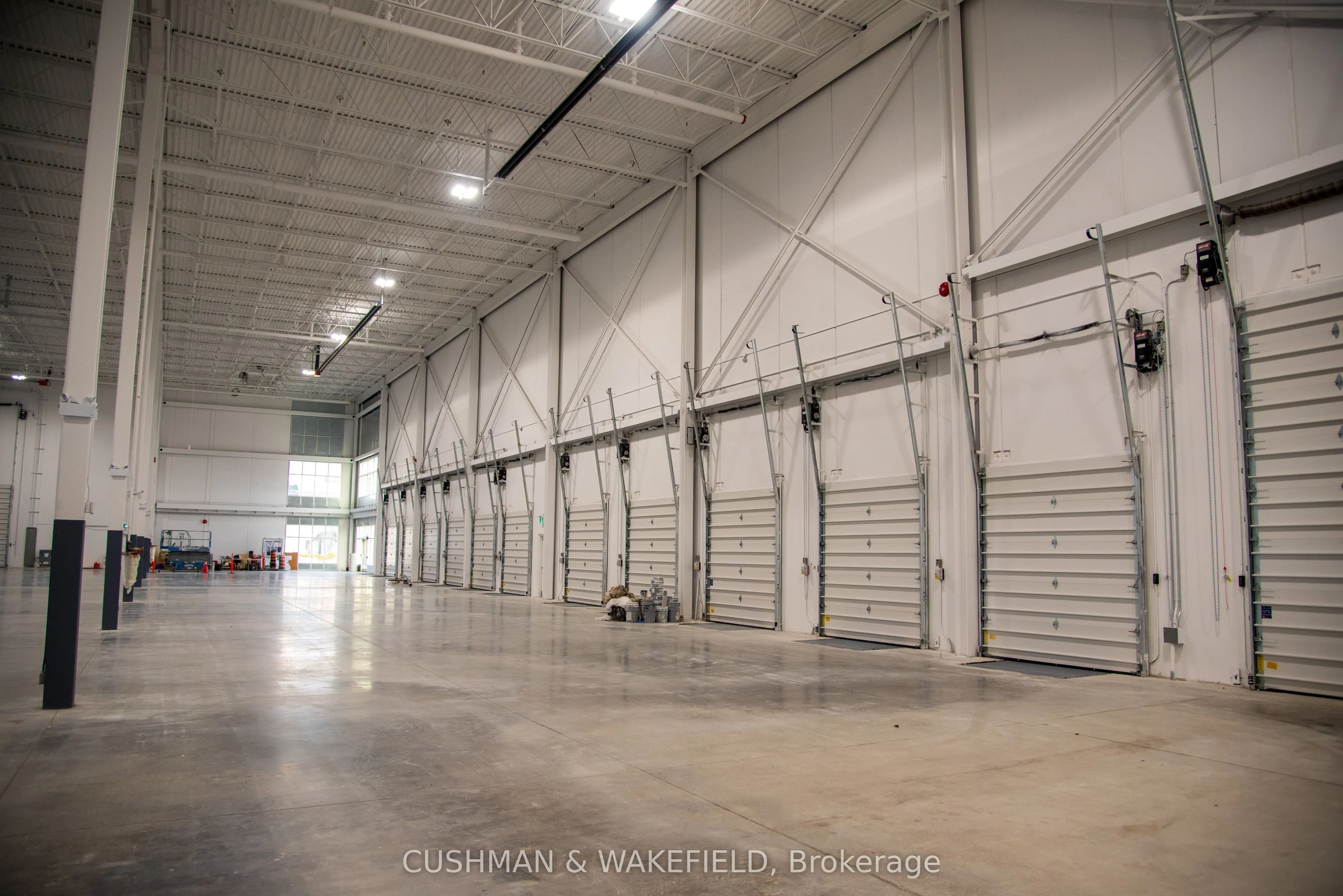 2645 Skymark Avenue, #102A