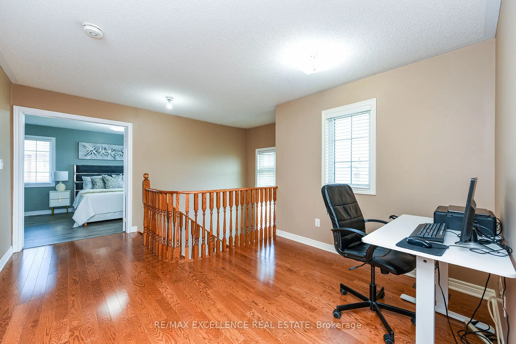 1 Fairwood Circle