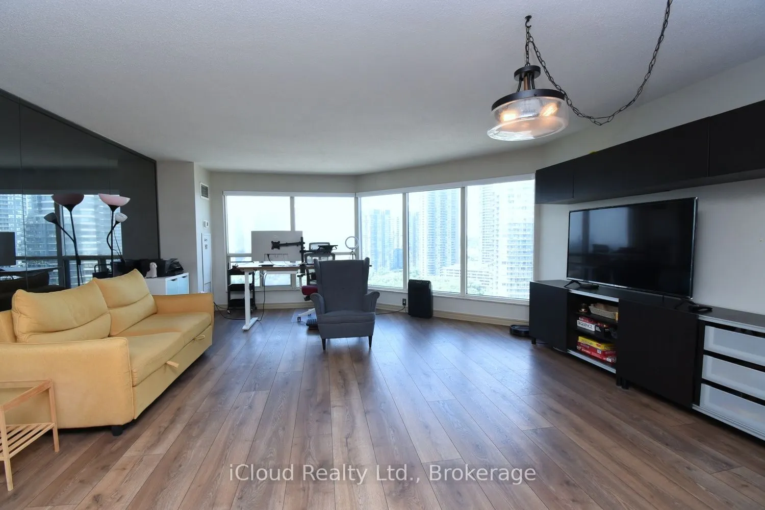 2269 Lake Shore Boulevard W, #2302
