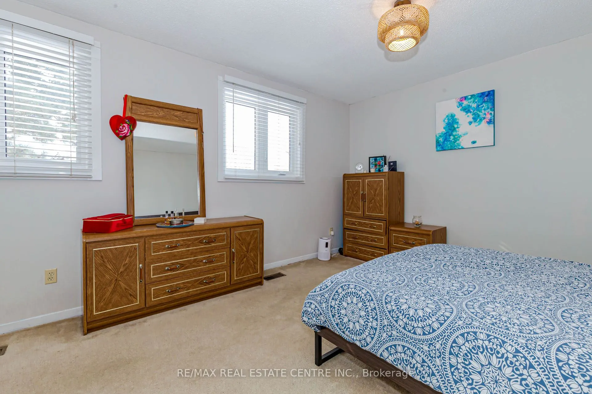 4155 Dursley Crescent