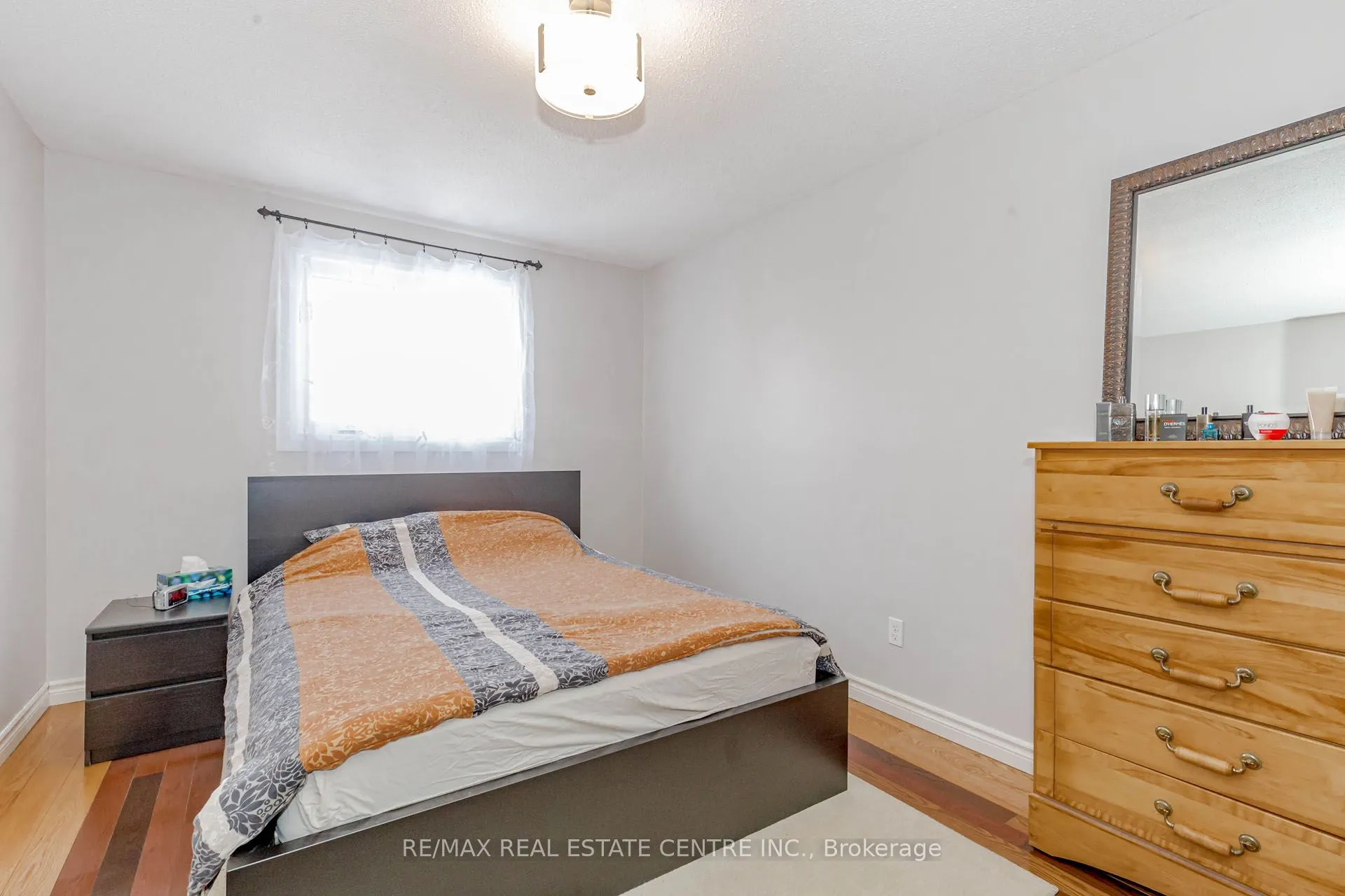 4155 Dursley Crescent