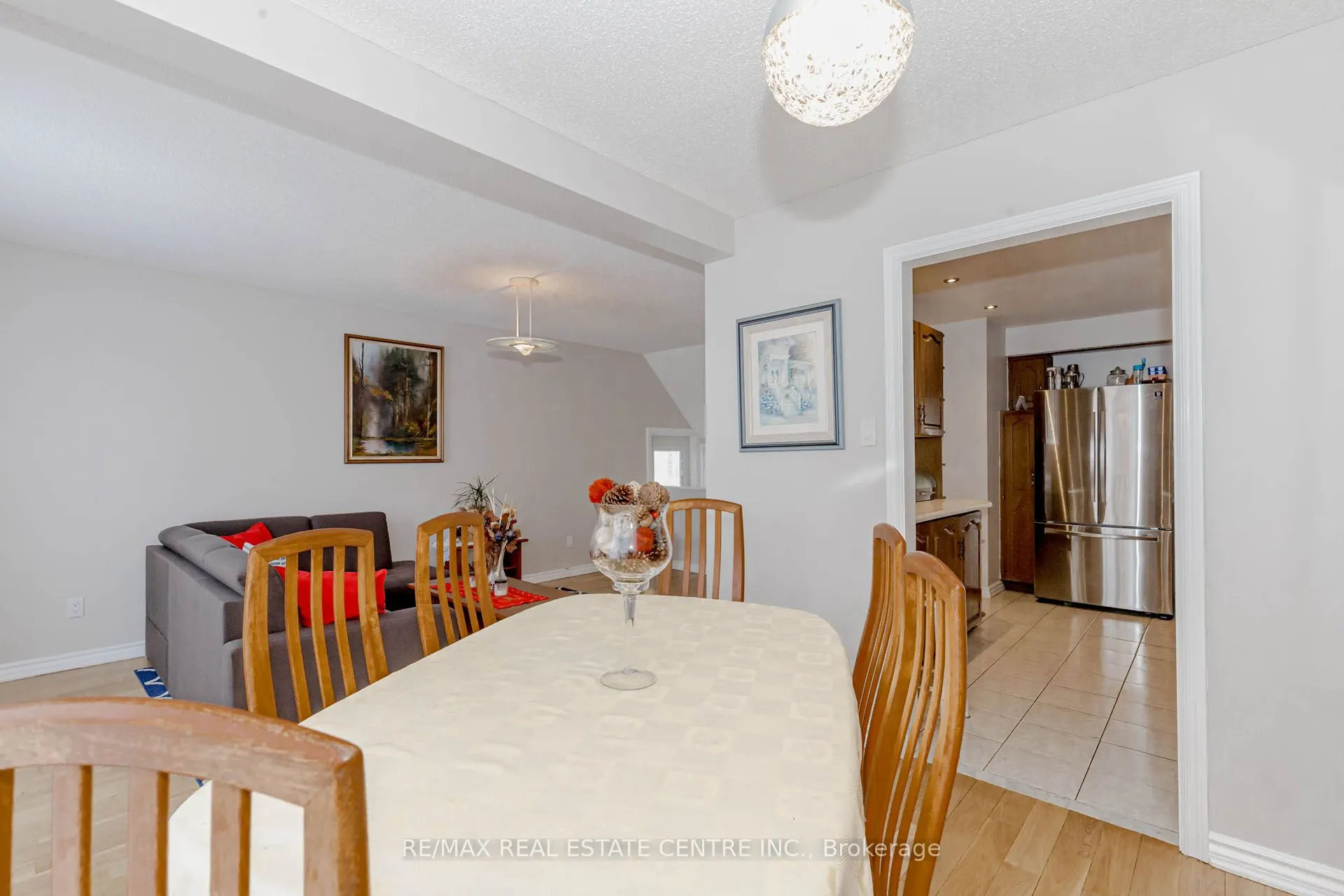 4155 Dursley Crescent