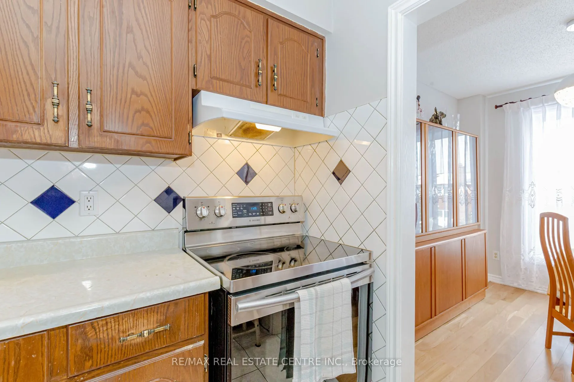 4155 Dursley Crescent