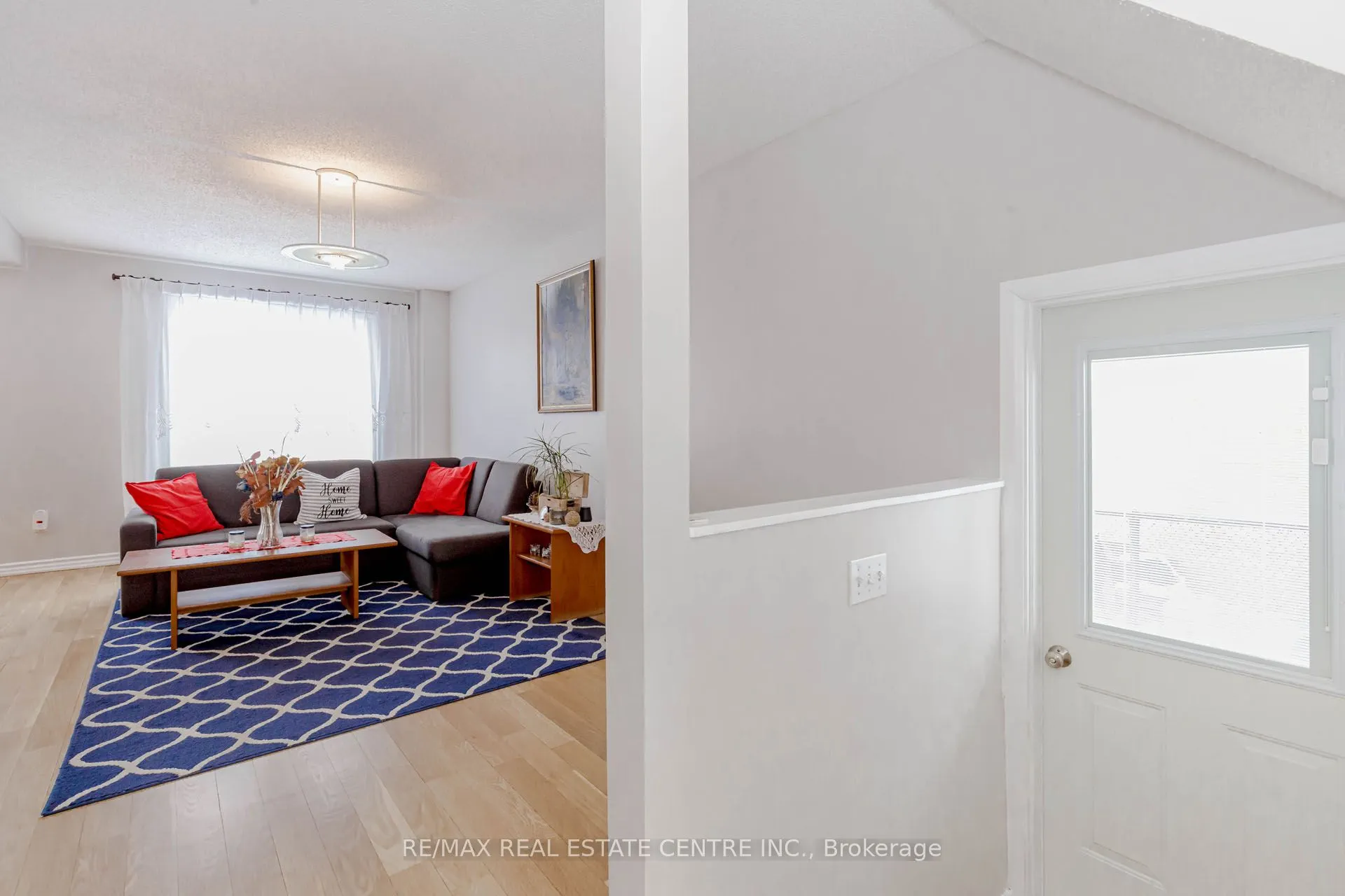 4155 Dursley Crescent