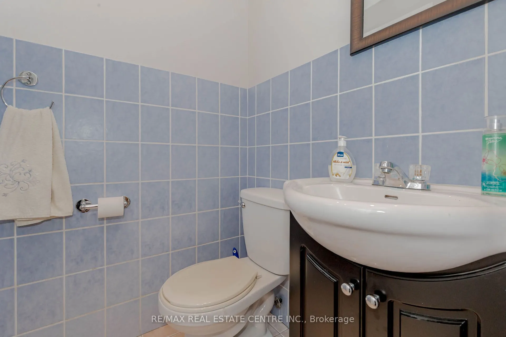 4155 Dursley Crescent