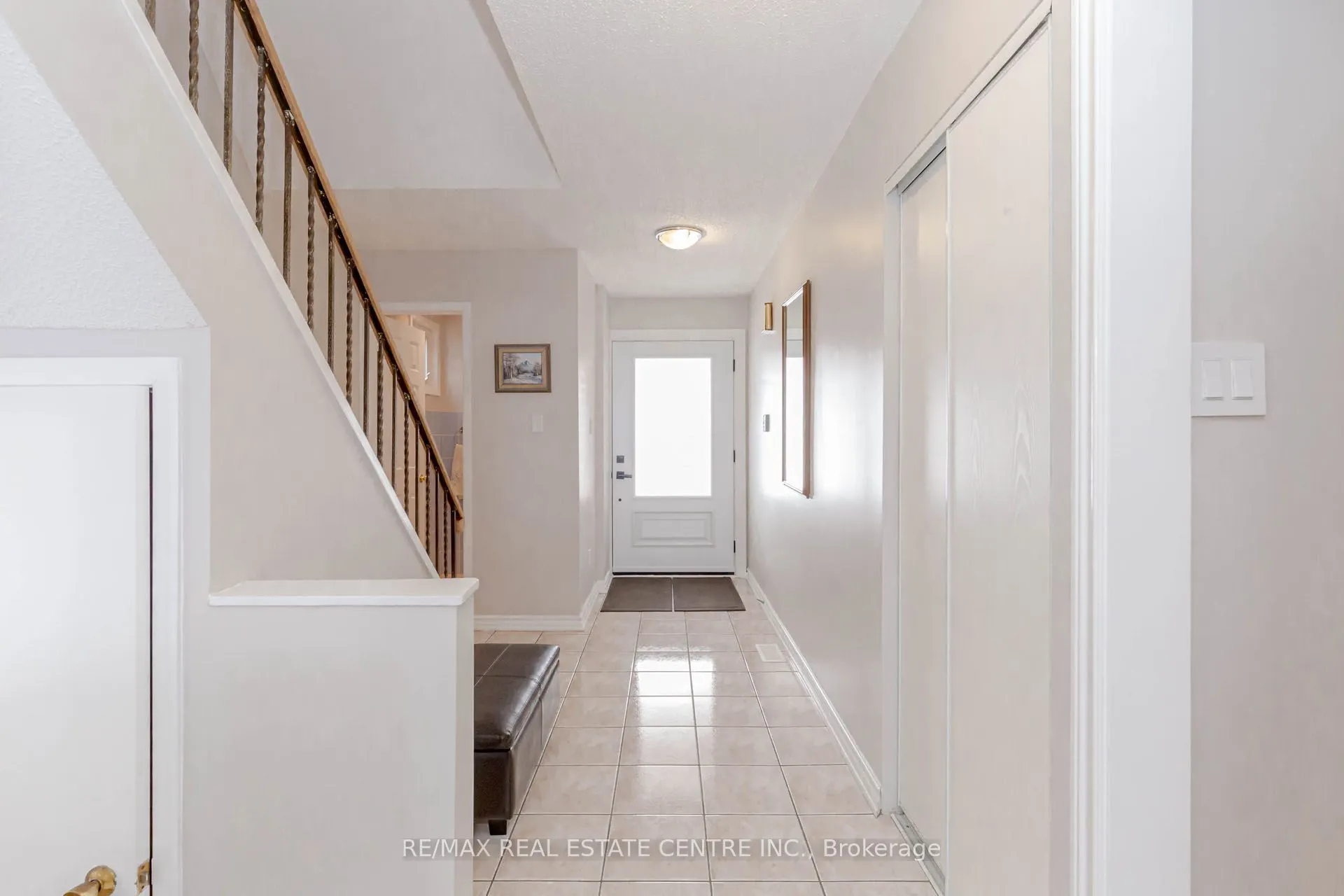4155 Dursley Crescent