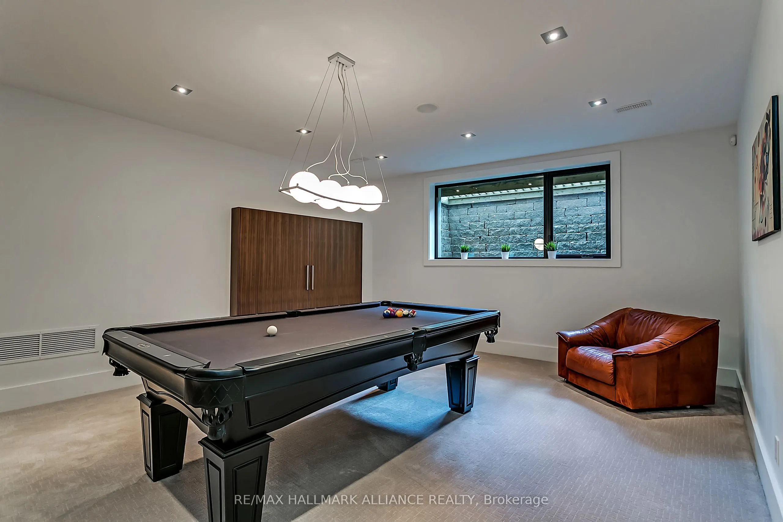 363 Morrison Road