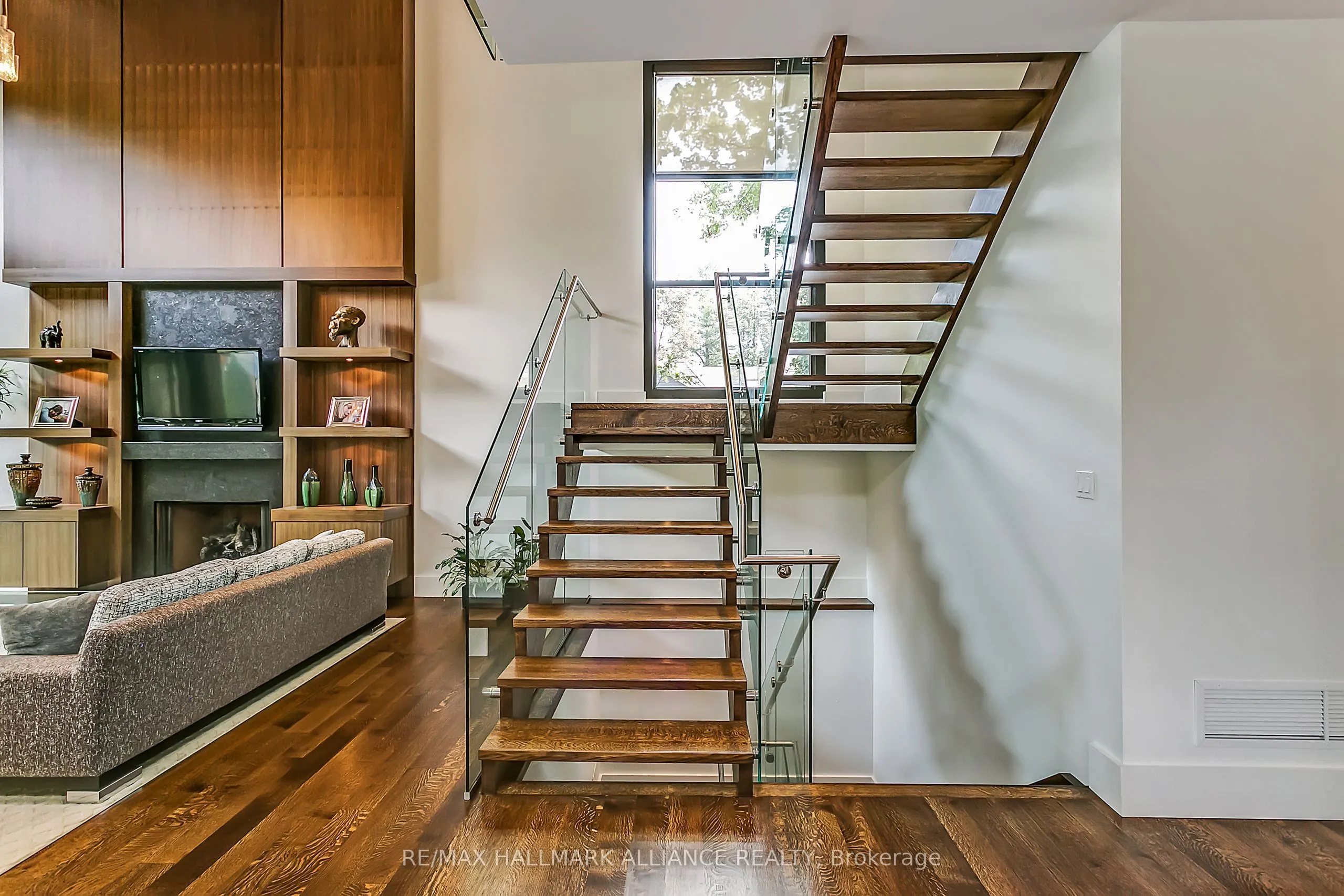 363 Morrison Road
