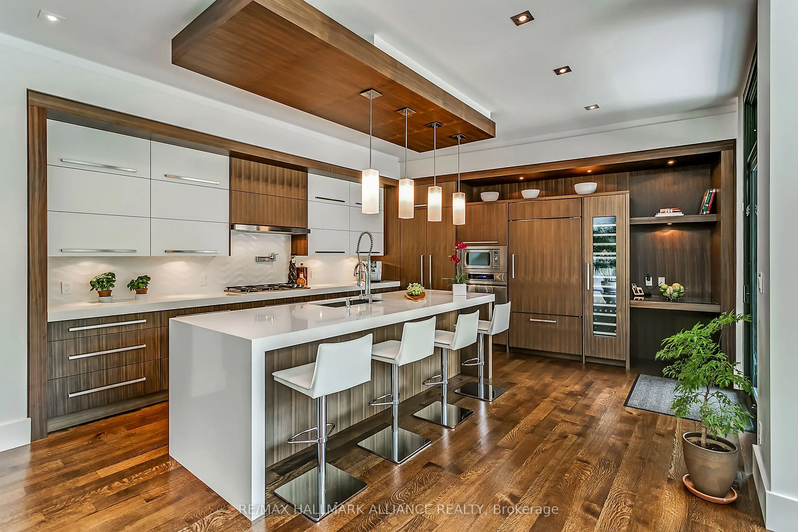 363 Morrison Road