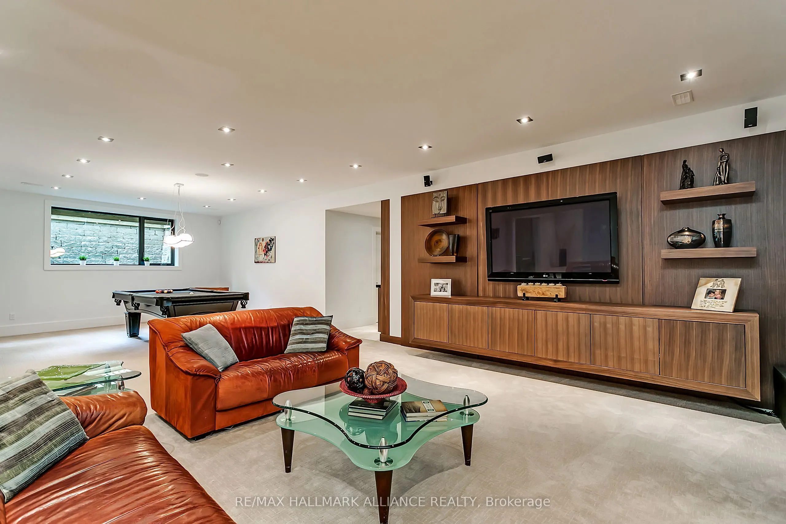 363 Morrison Road