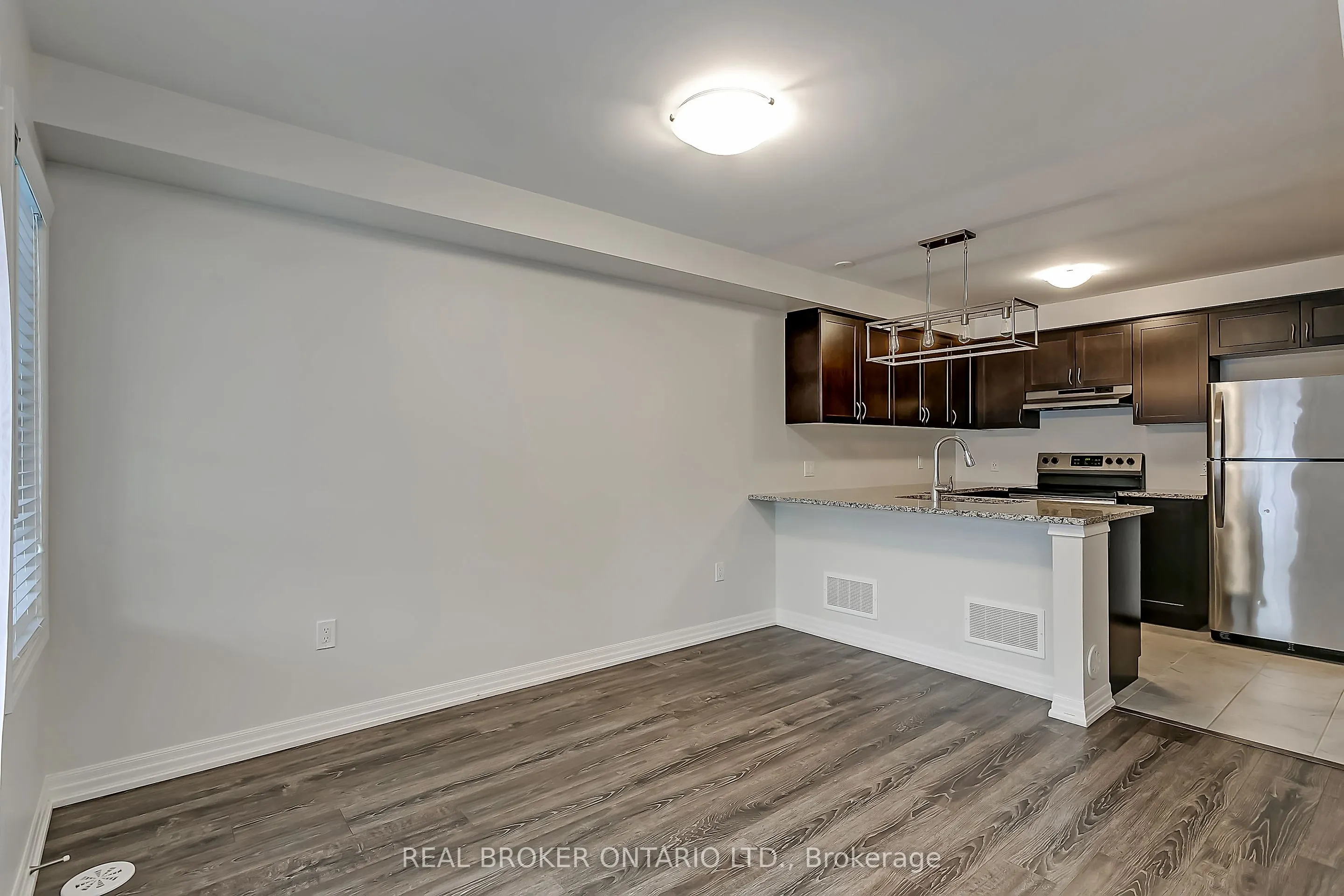 121 Christopher Road