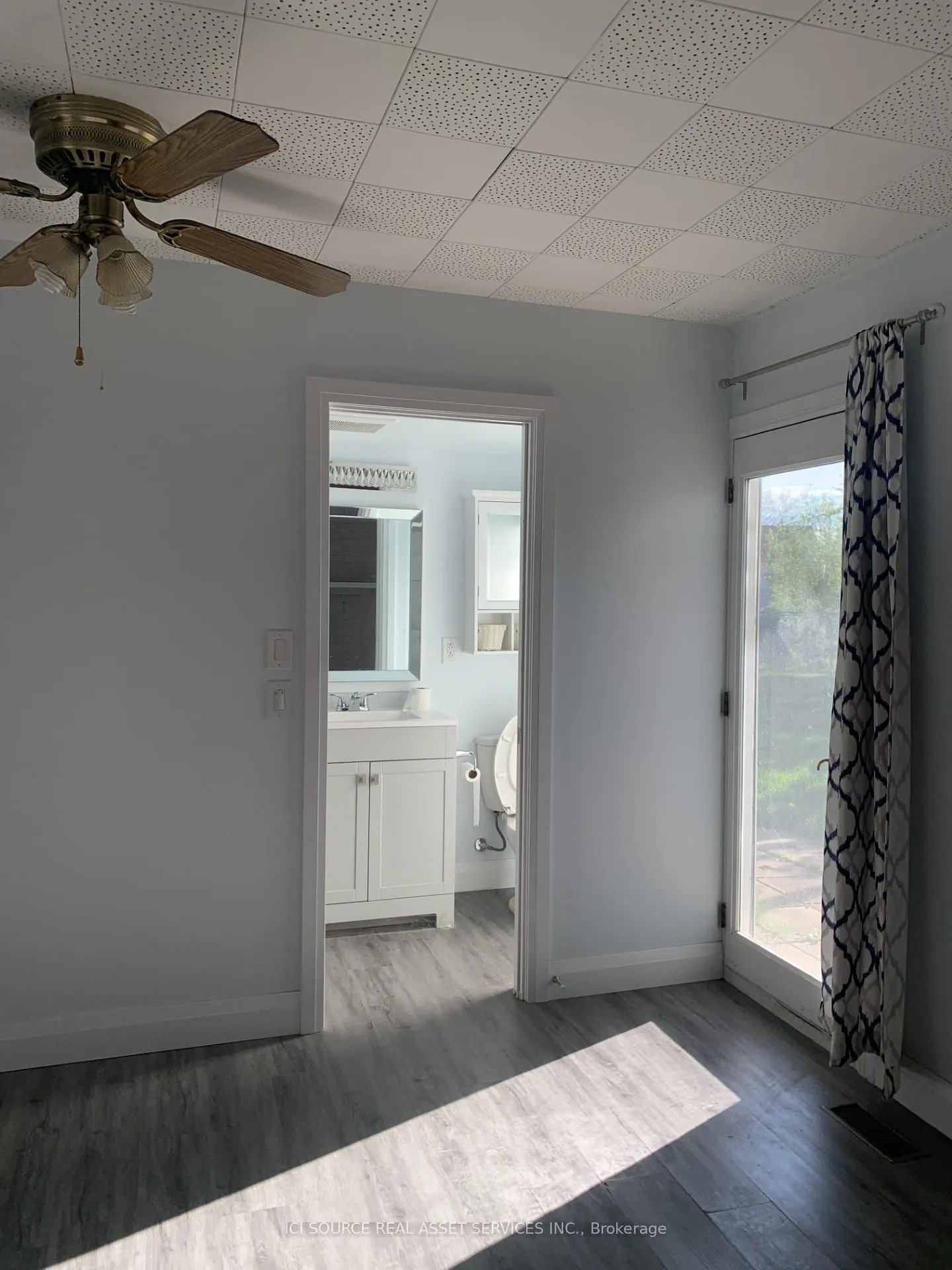 5463 Anthony Place, #Lower